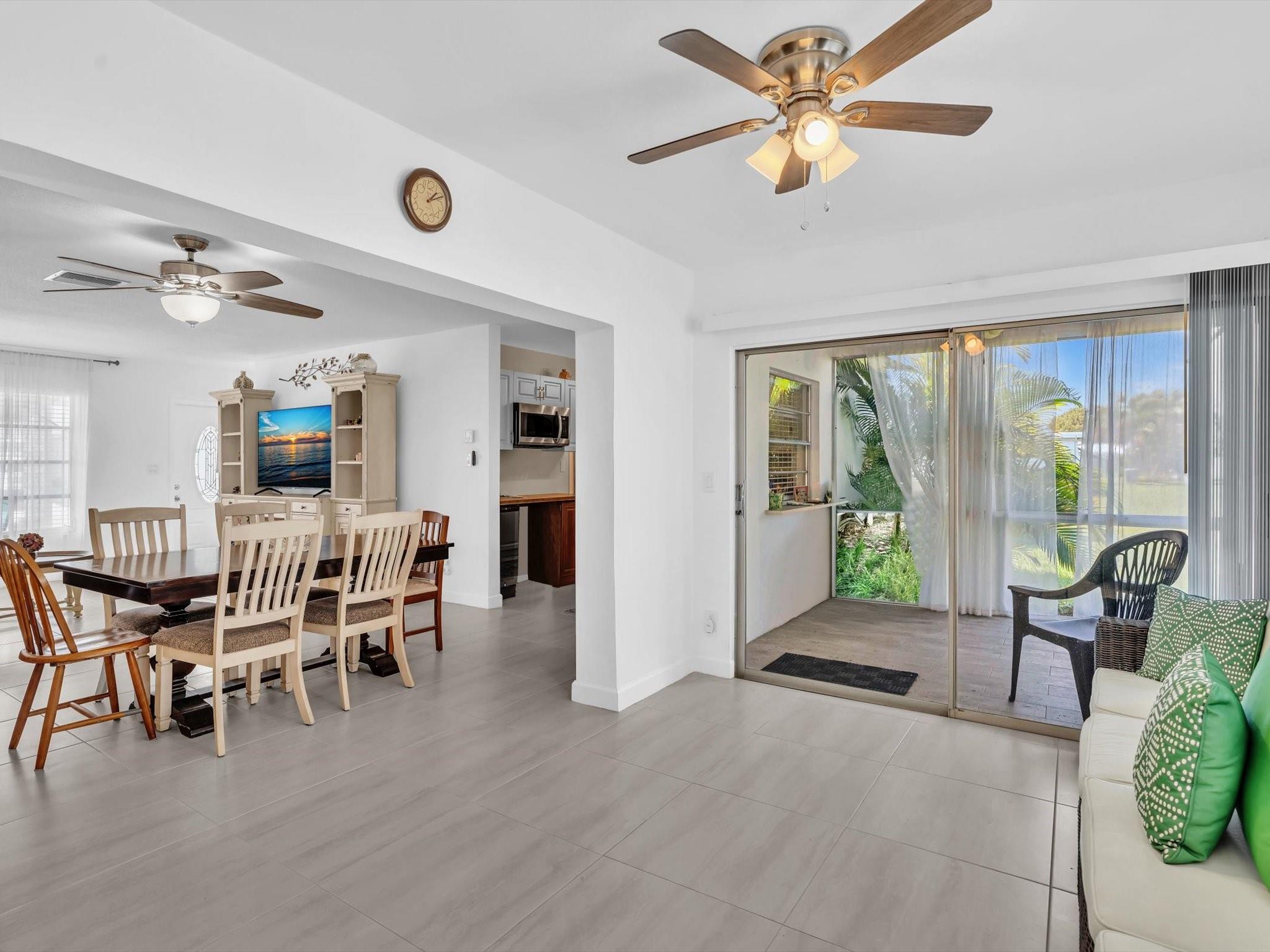1001 SW 3rd Way