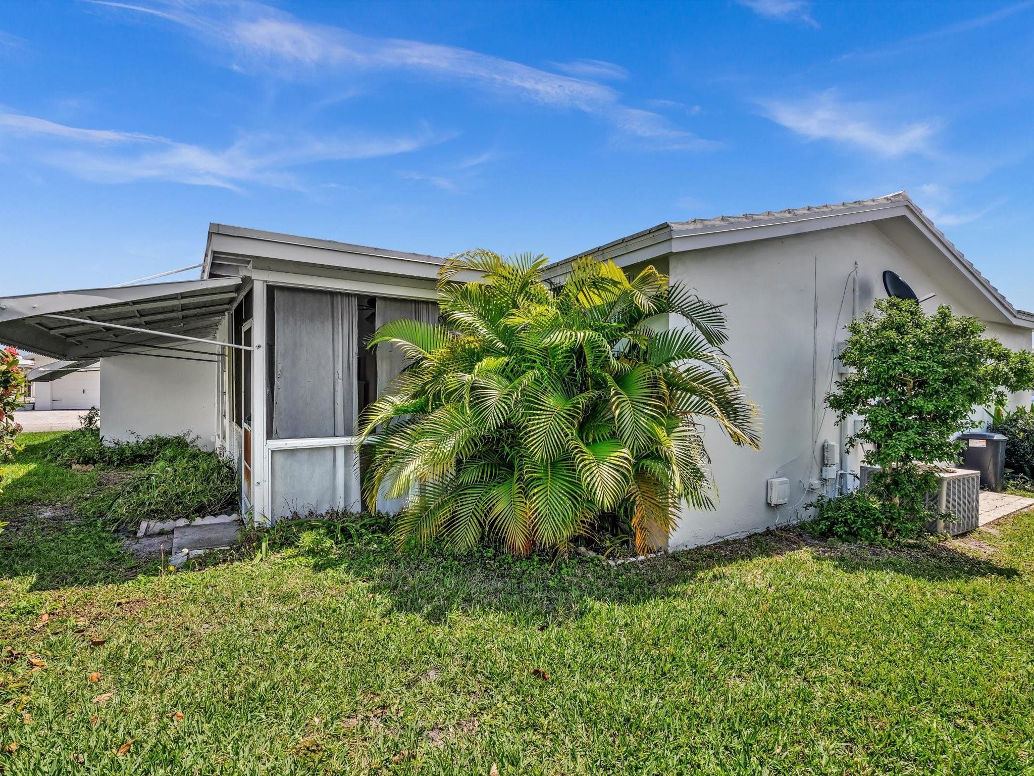 1001 SW 3rd Way