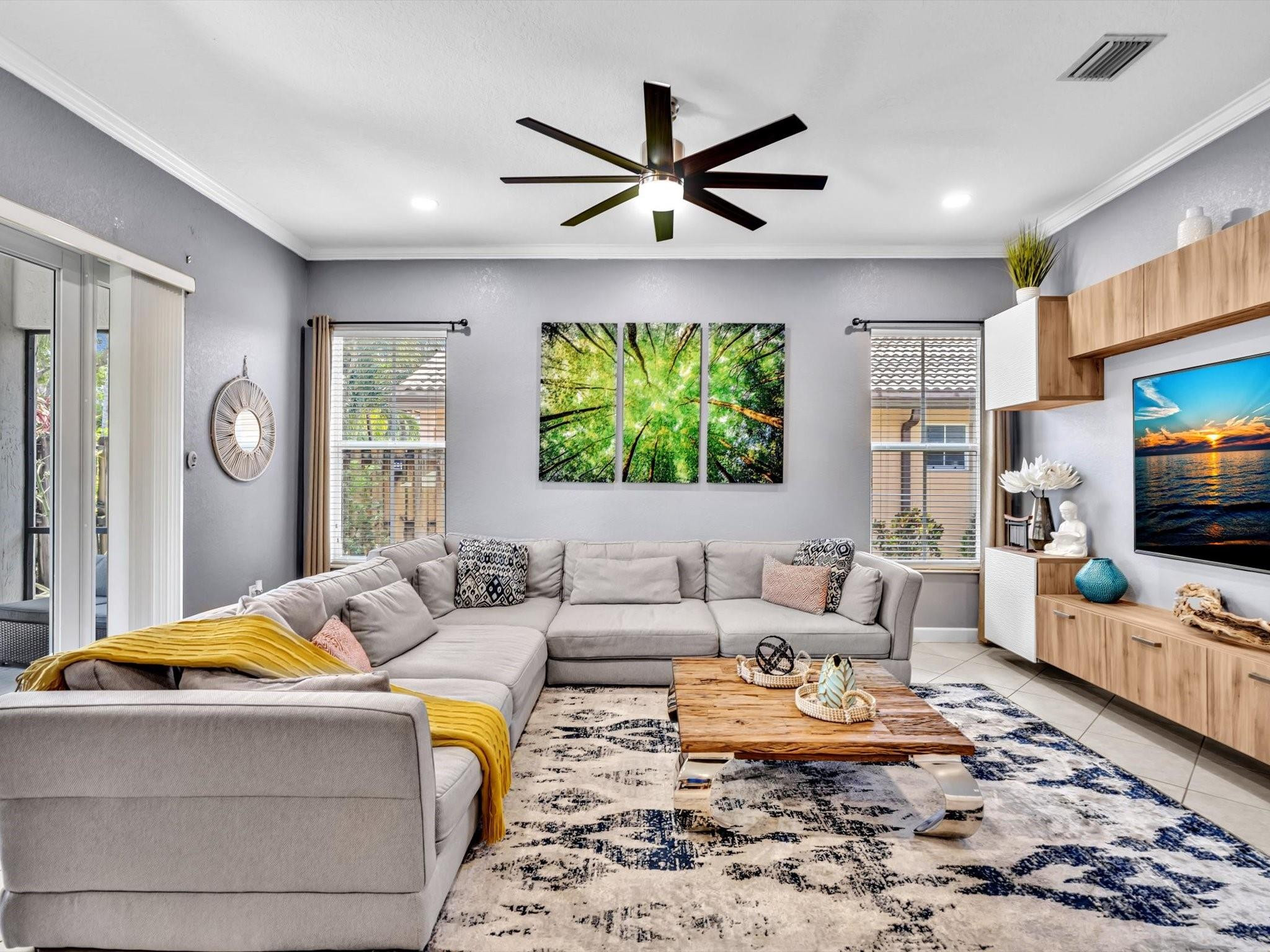 14304 S Royal Cove Cir