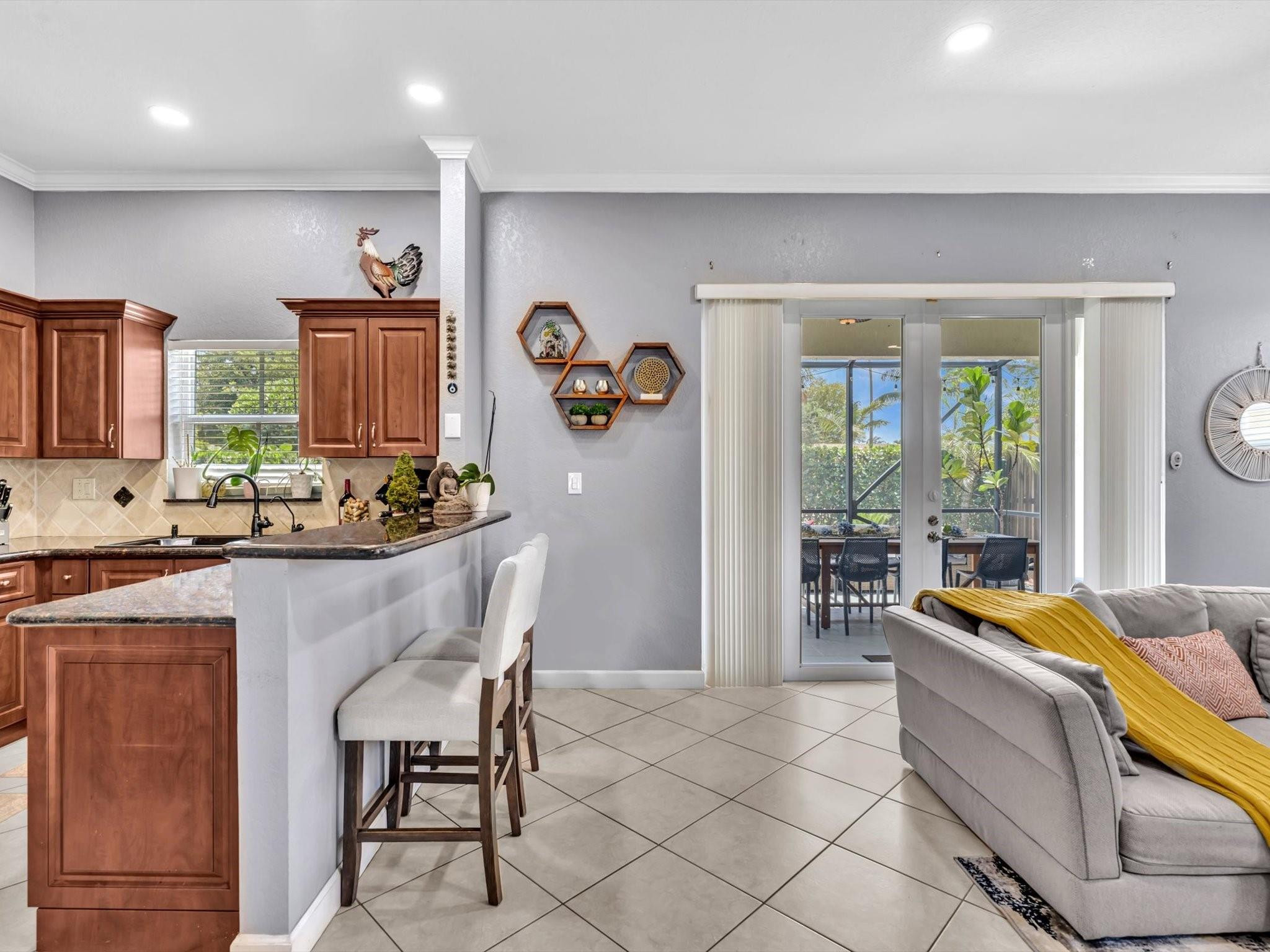 14304 S Royal Cove Cir