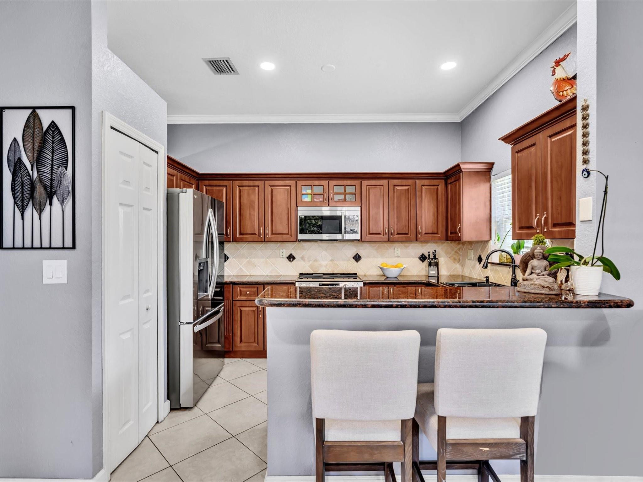 14304 S Royal Cove Cir