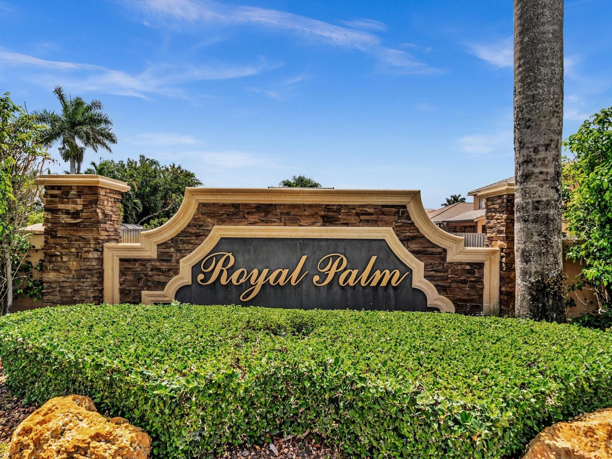 14304 S Royal Cove Cir