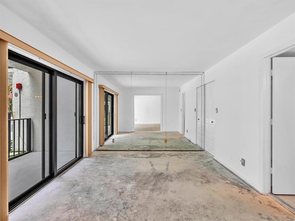 2029 N Ocean Blvd 102