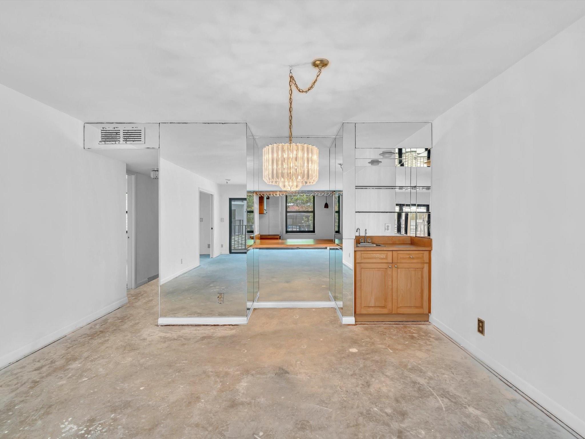 2029 N Ocean Blvd 102