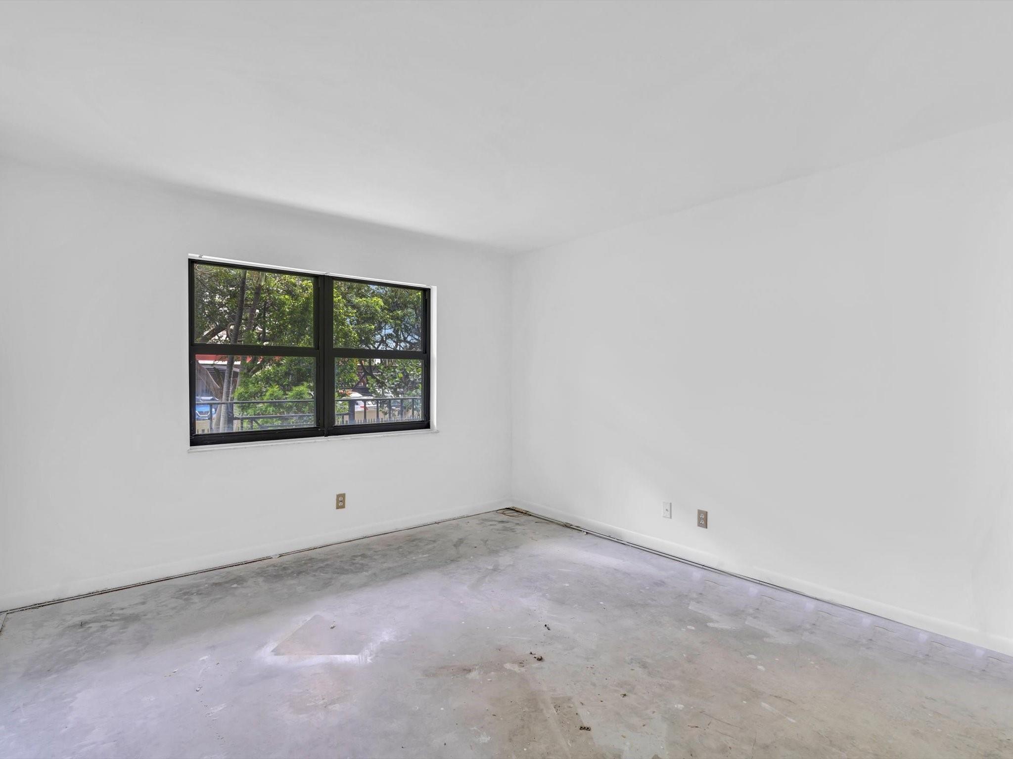 2029 N Ocean Blvd 102