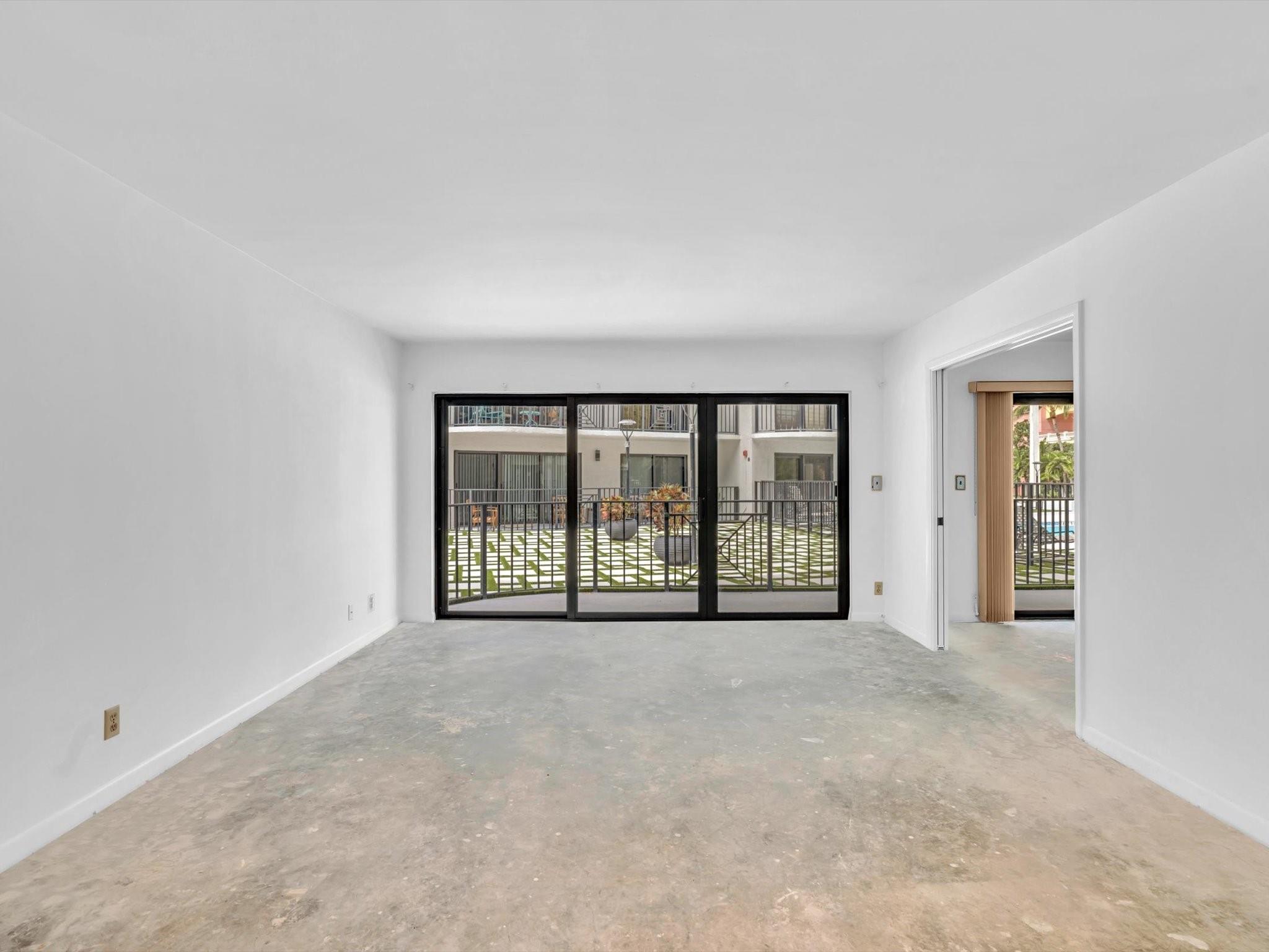 2029 N Ocean Blvd 102