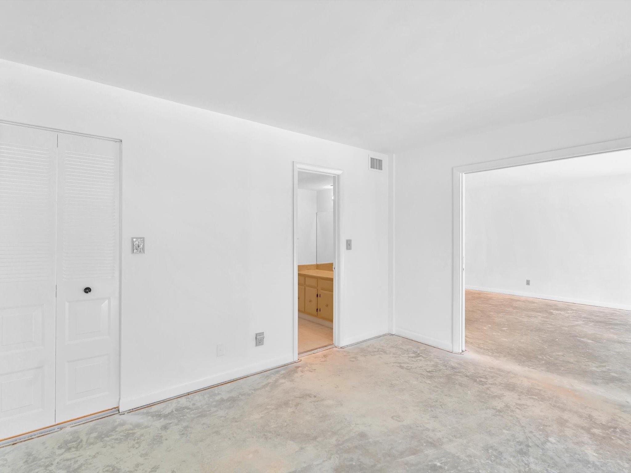 2029 N Ocean Blvd 102