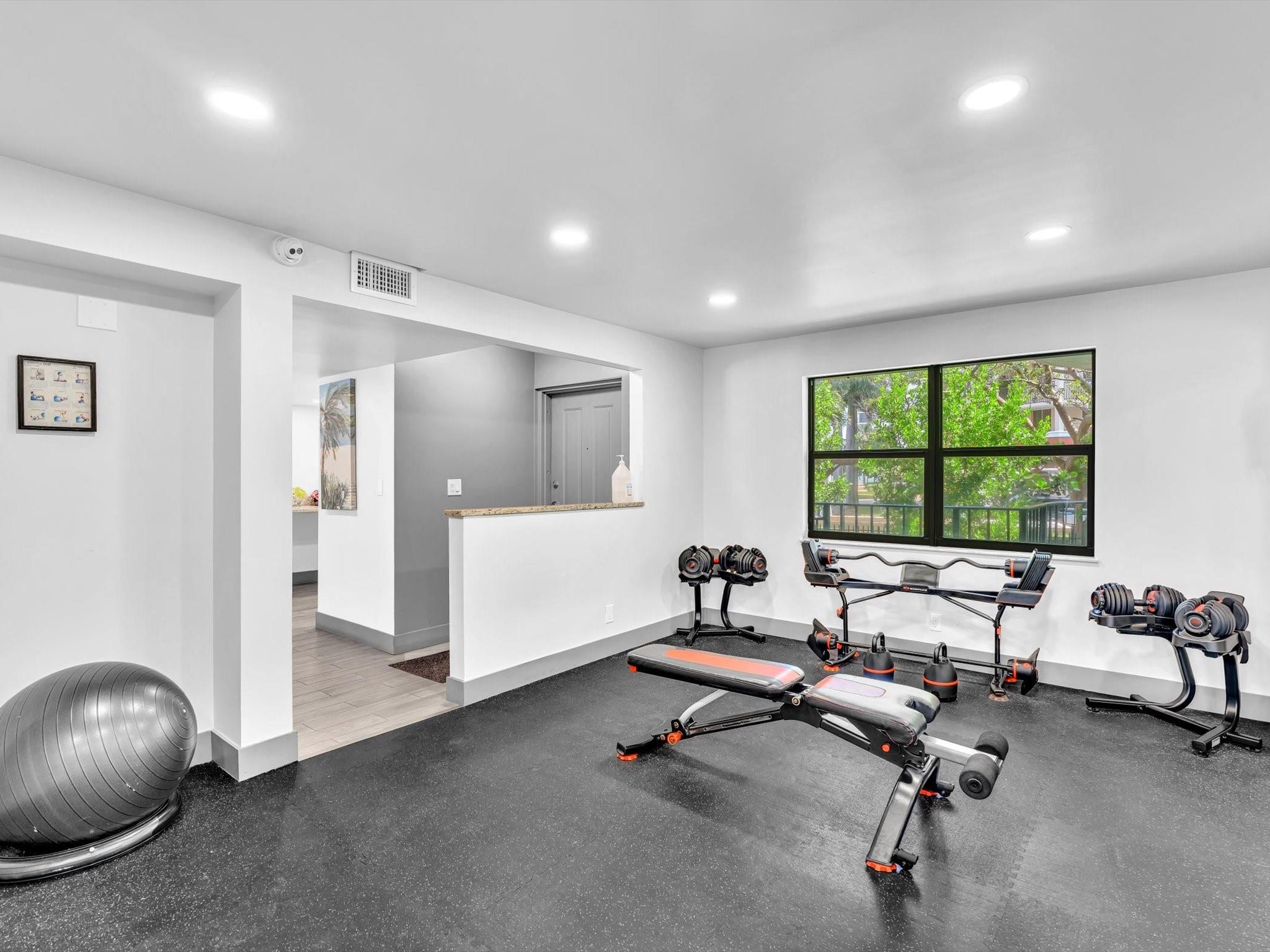 2029 N Ocean Blvd 102