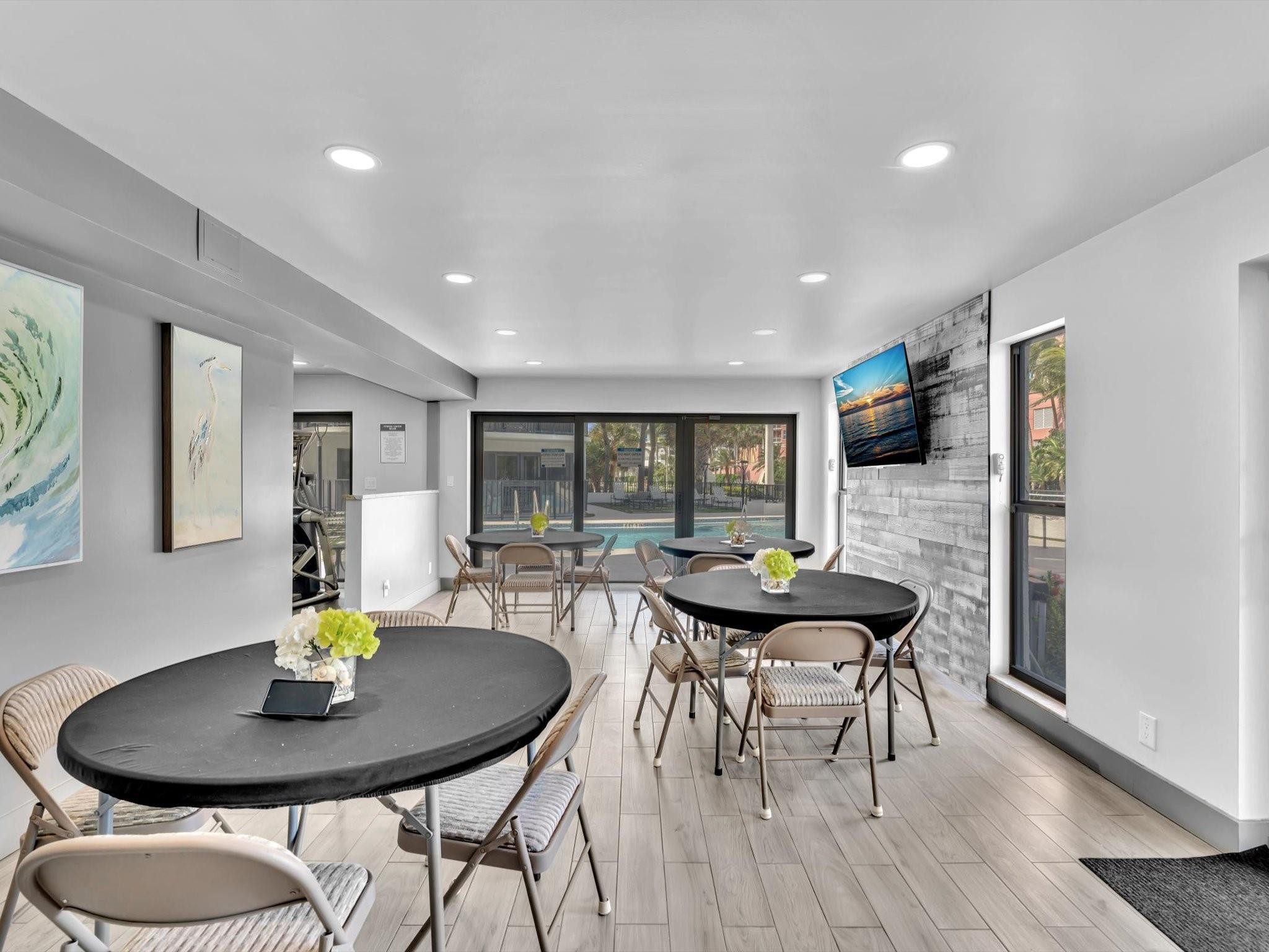 2029 N Ocean Blvd 102