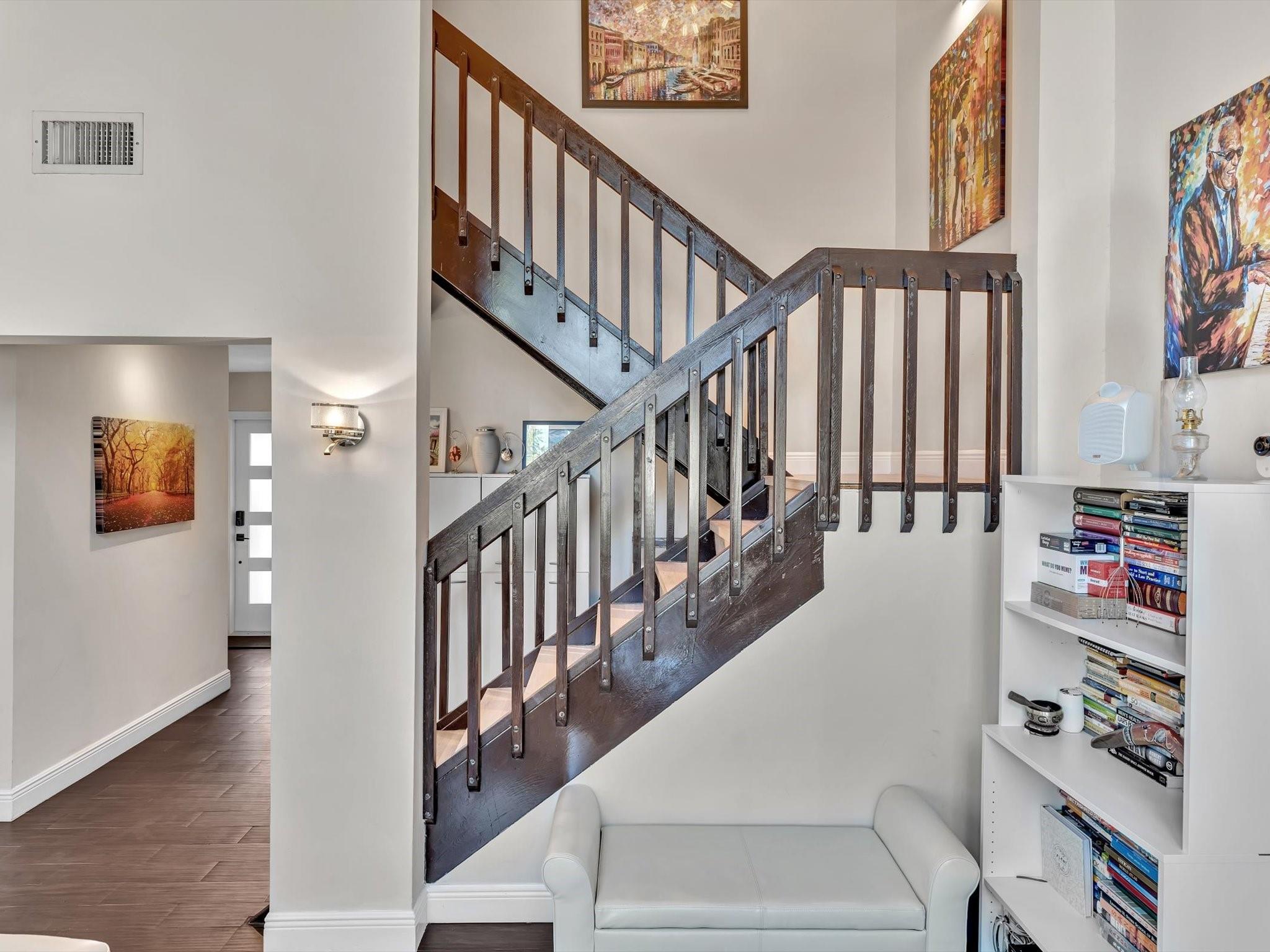 3432 NE 16th Ave