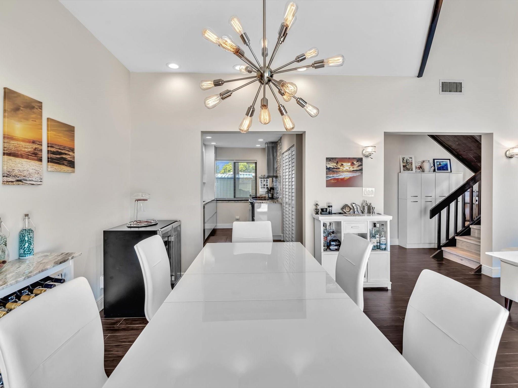 3432 NE 16th Ave