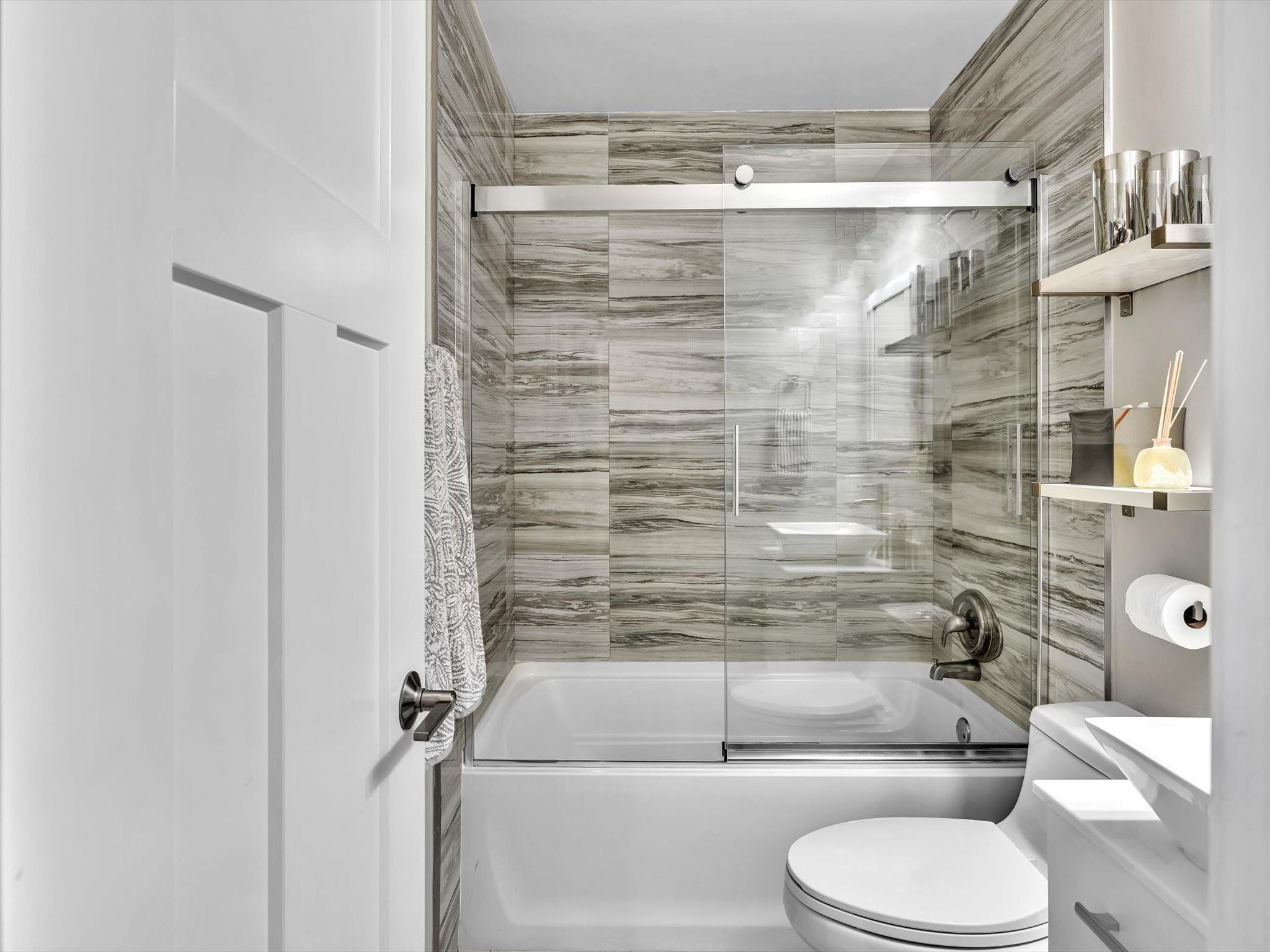 3432 NE 16th Ave