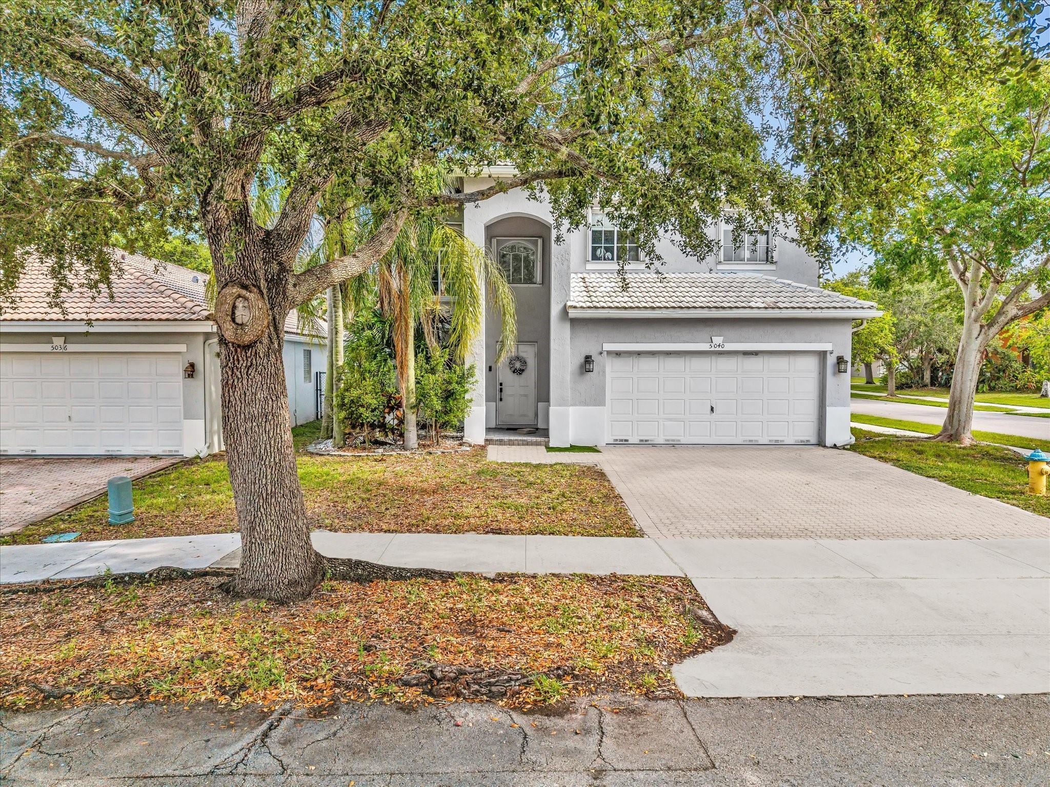 5040 Heron Pl