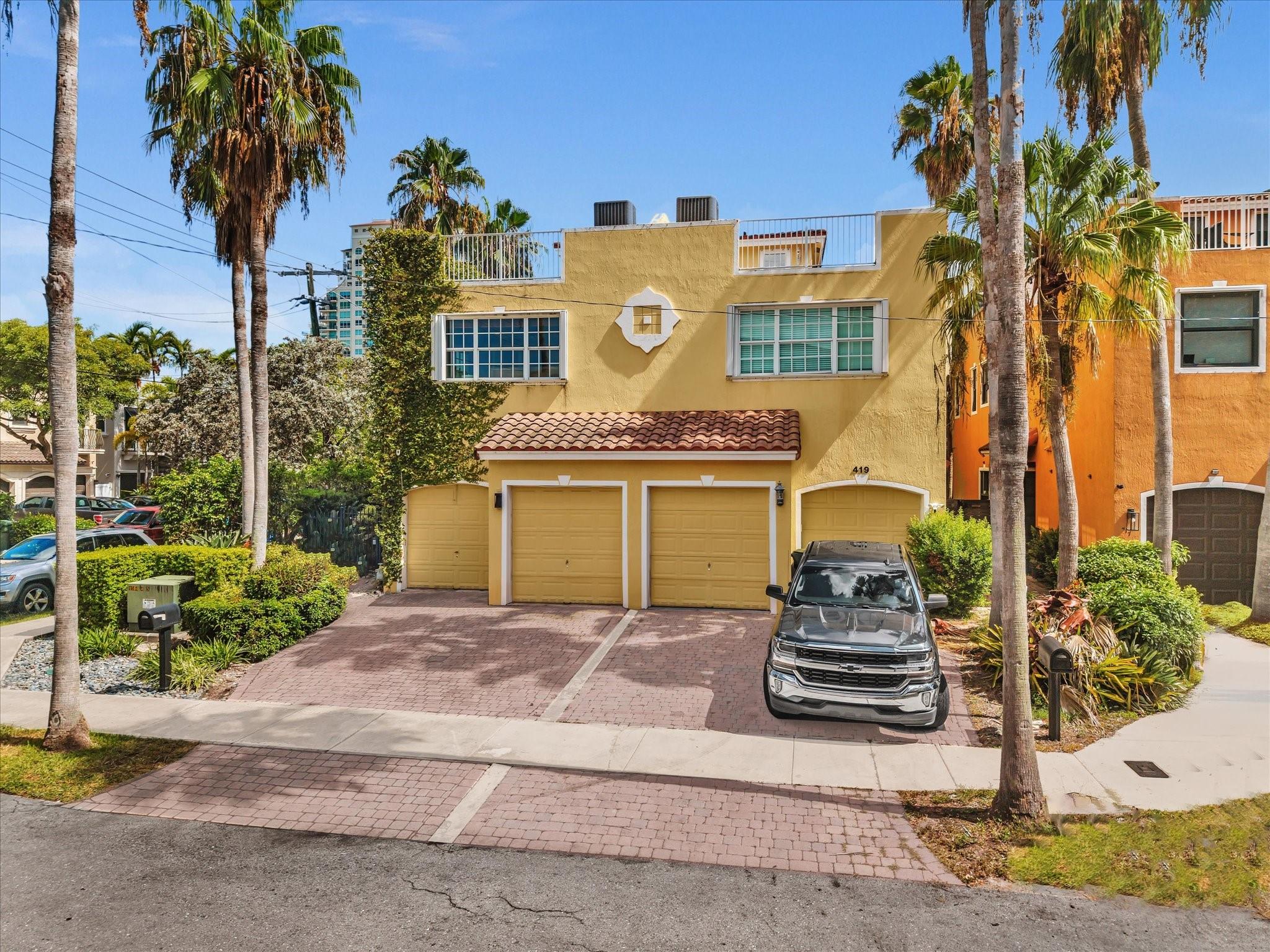 421 SW 5th St