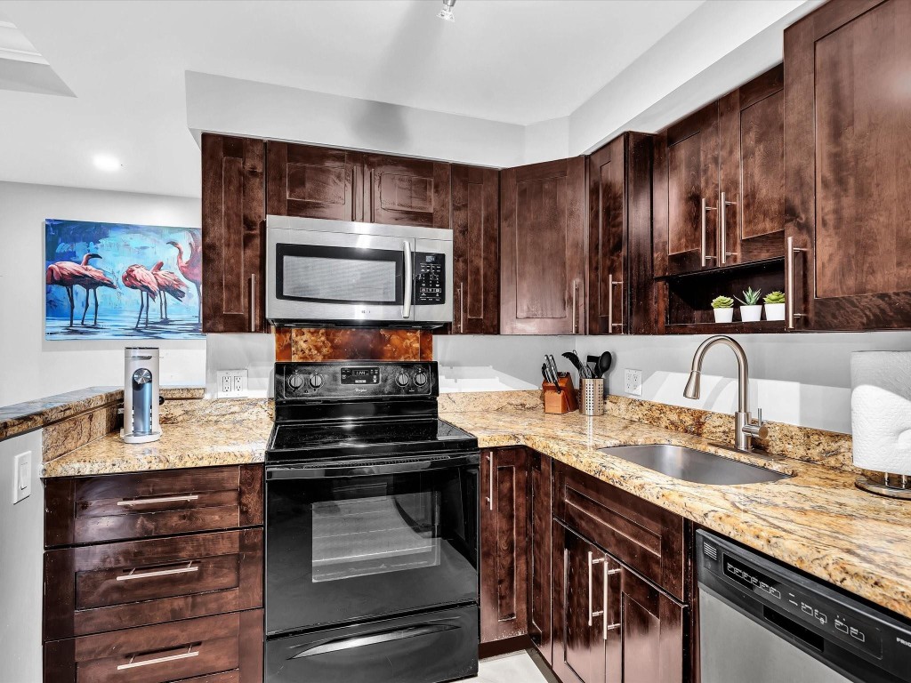 4040 Galt Ocean Dr 811