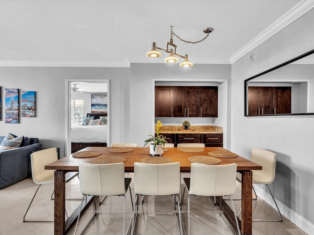 4040 Galt Ocean Dr 811