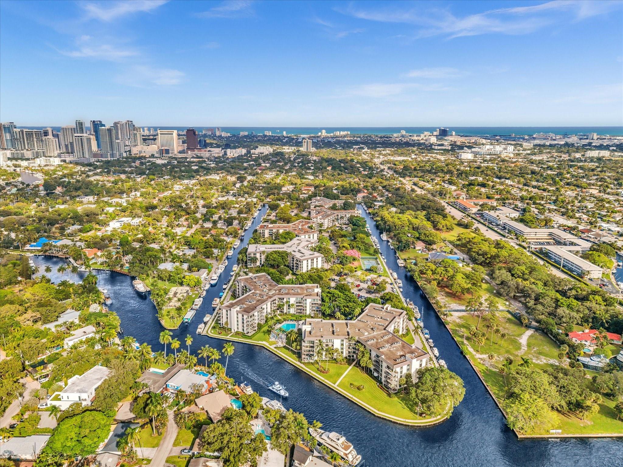 900 River Reach Dr 525