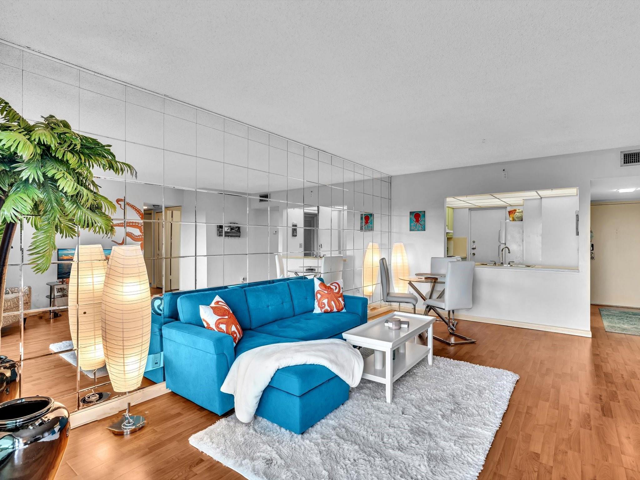 900 River Reach Dr 525