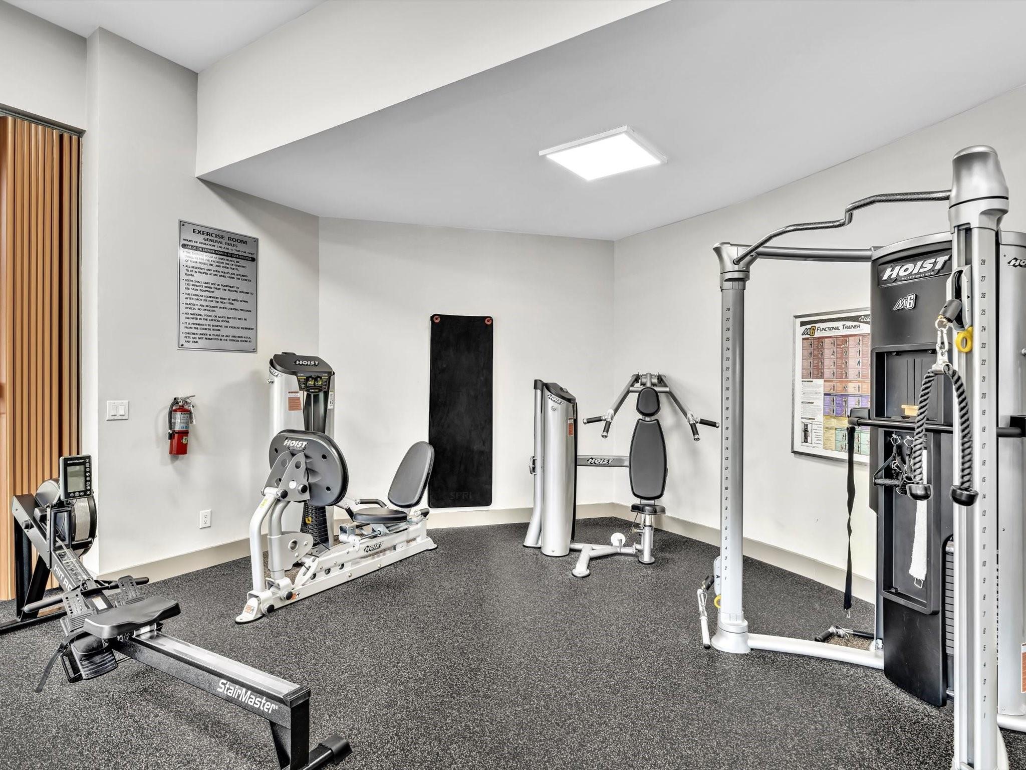 900 River Reach Dr 525