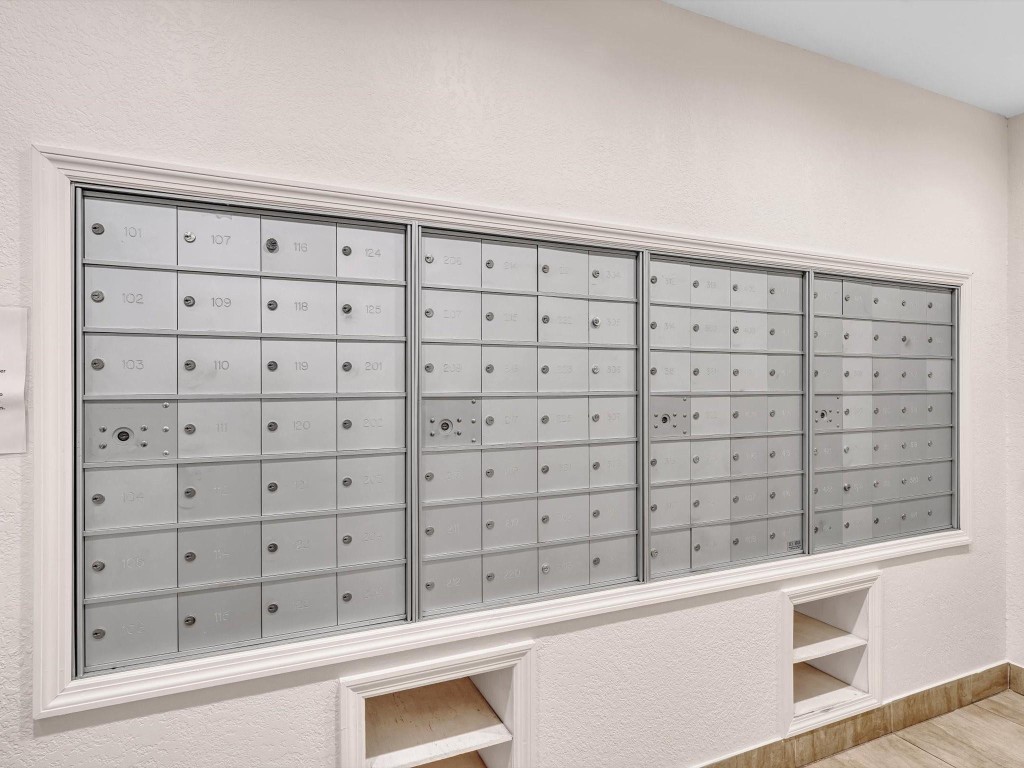 900 River Reach Dr 525