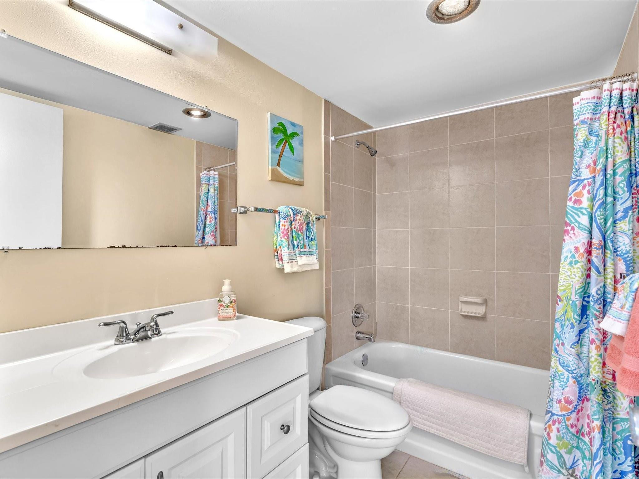 900 River Reach Dr 525