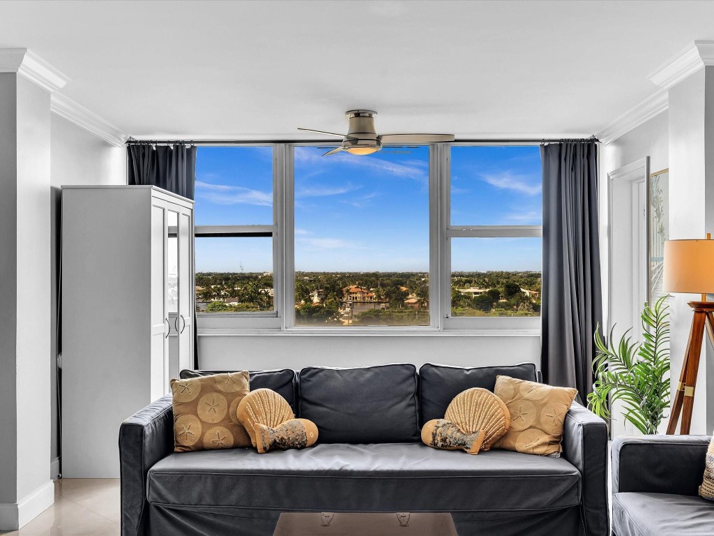 4040 Galt Ocean Dr 811