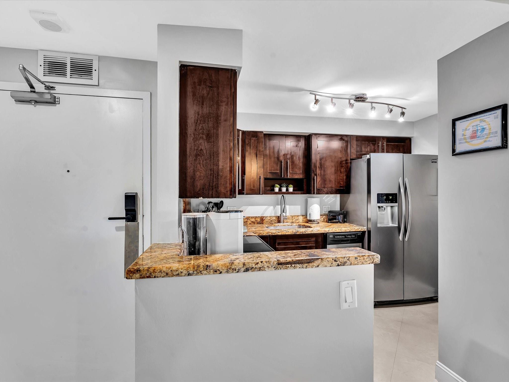 4040 Galt Ocean Dr 811