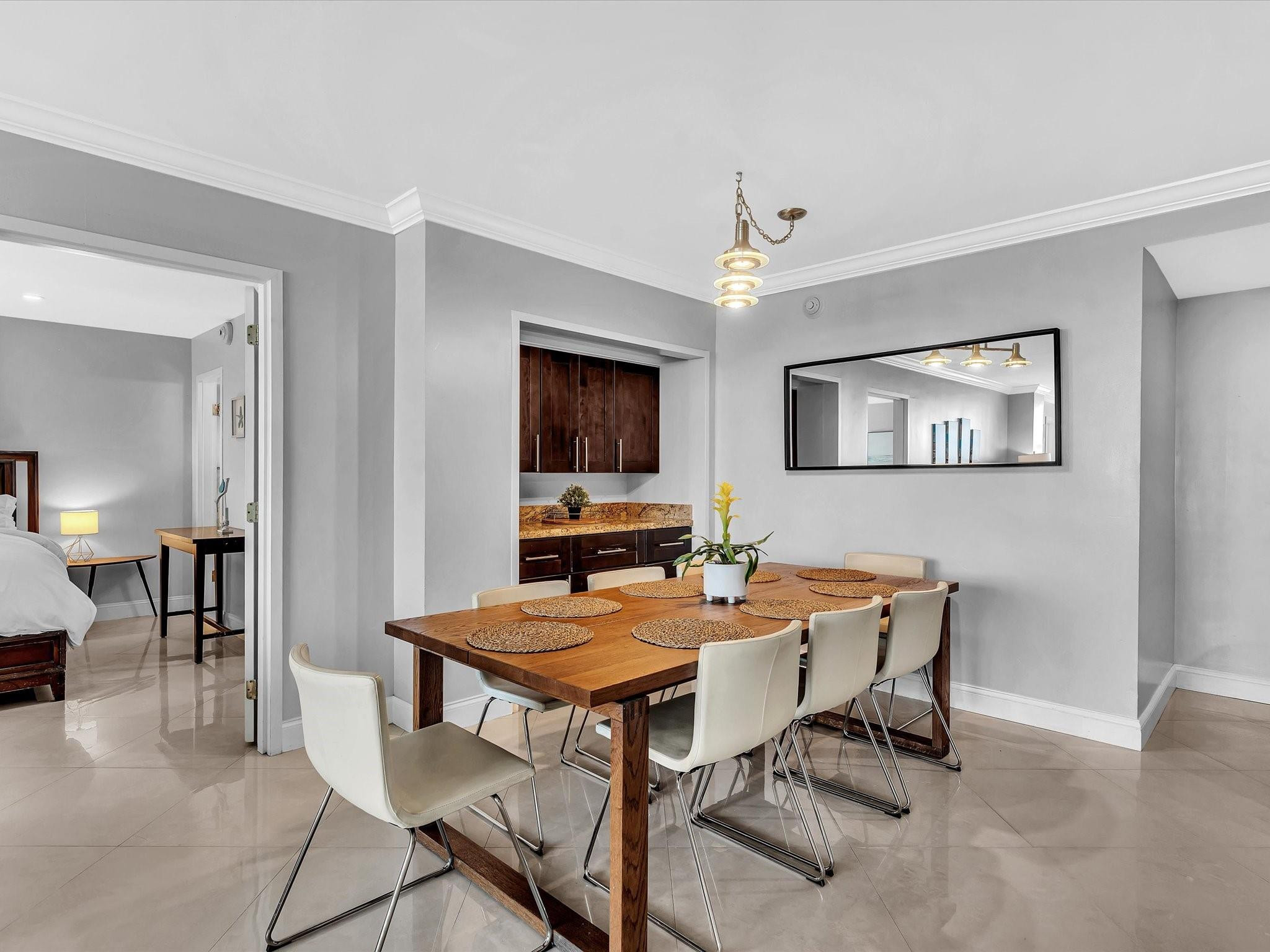 4040 Galt Ocean Dr 811