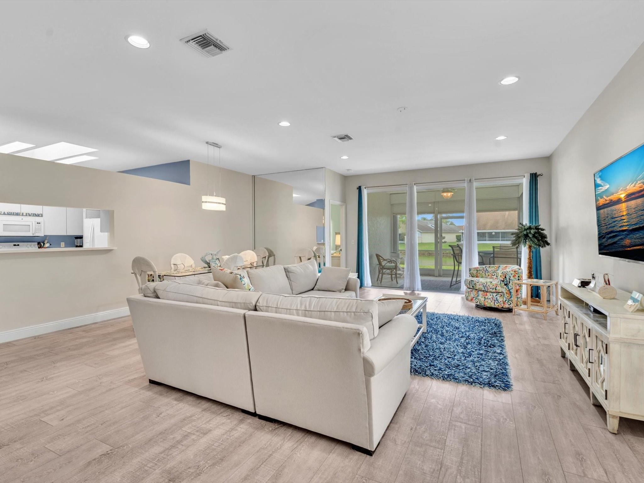 7701 Mansfield Hollow Rd