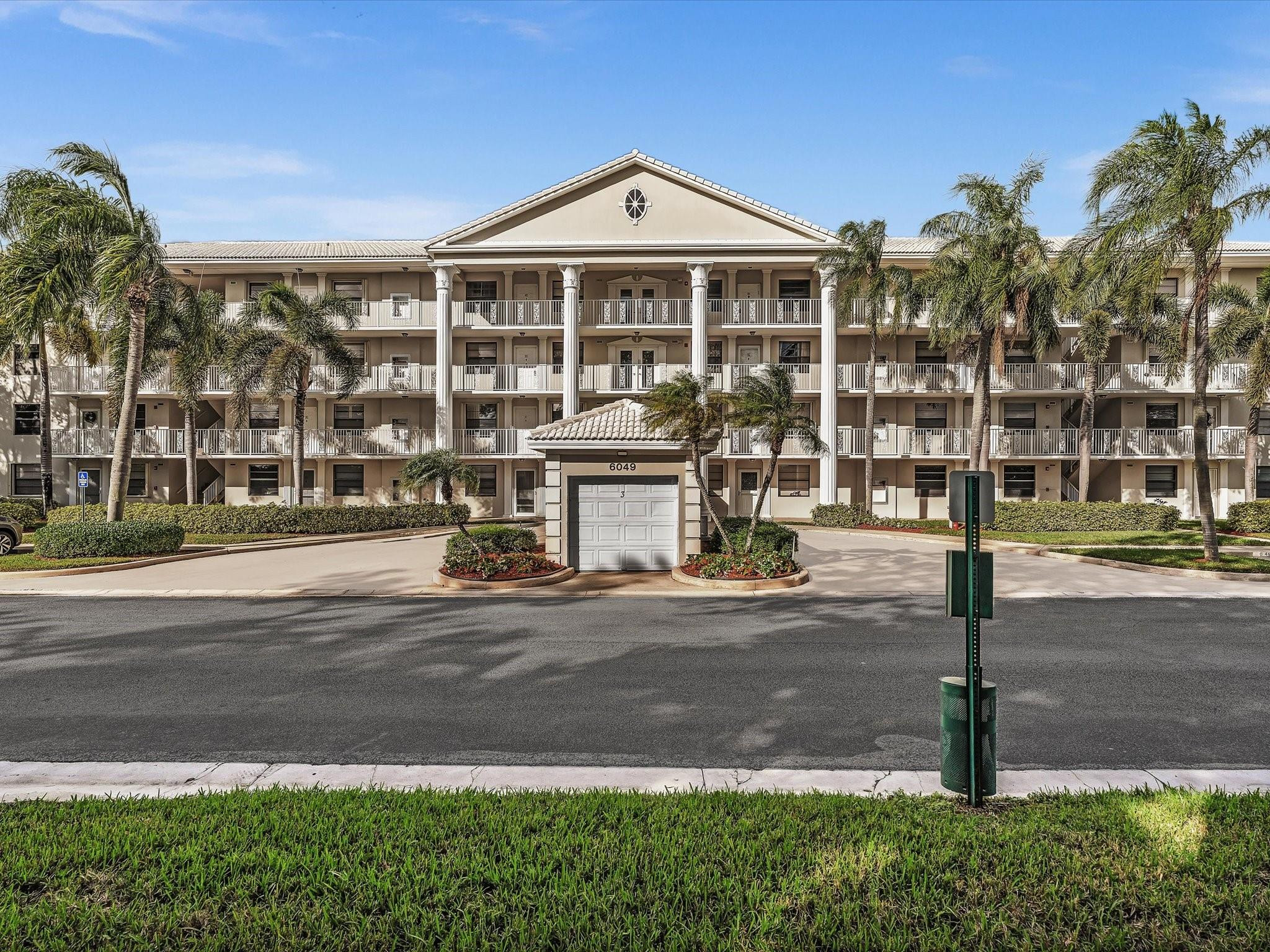 6049 Balboa Cir 406