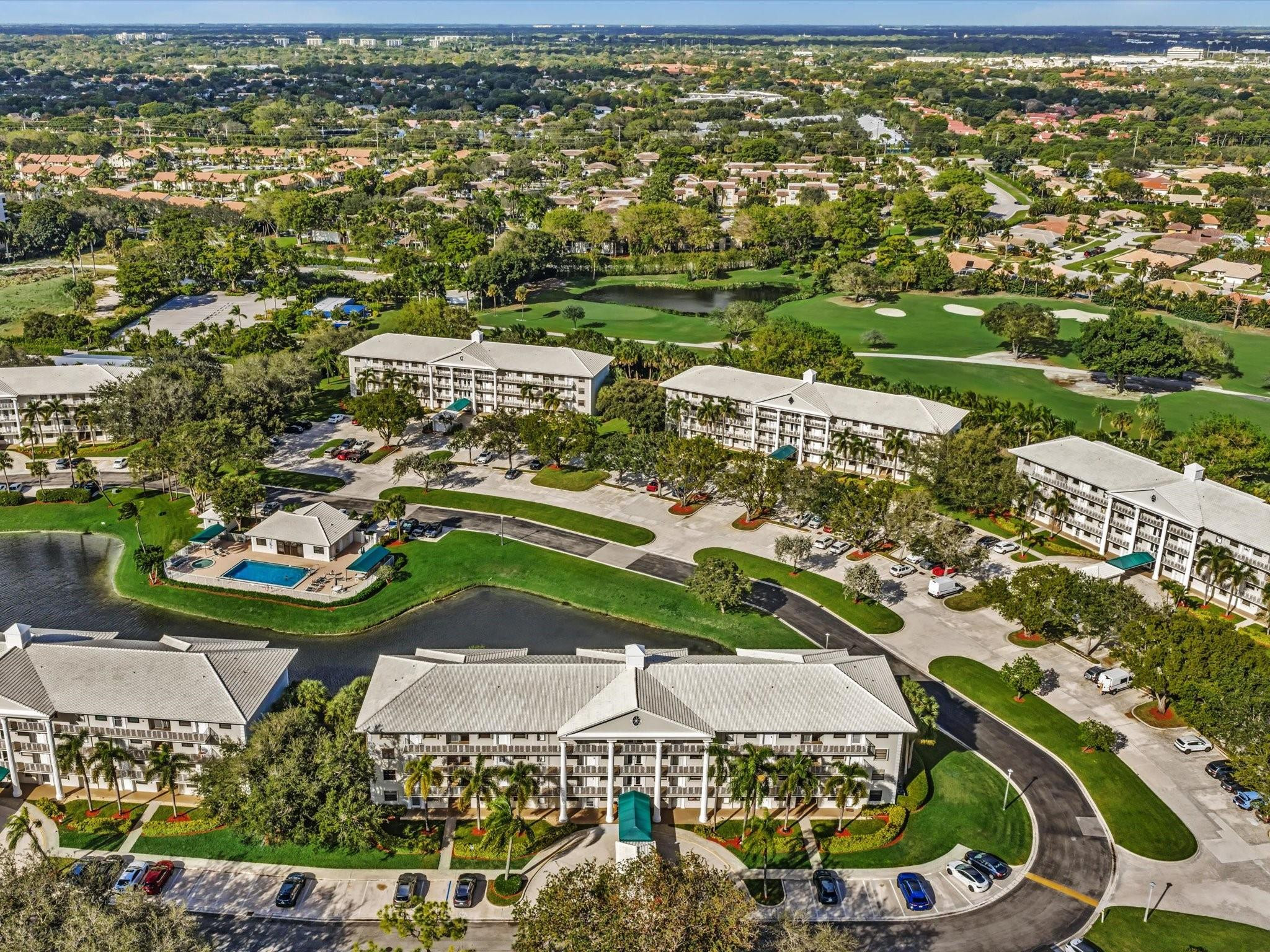 6049 Balboa Cir 406