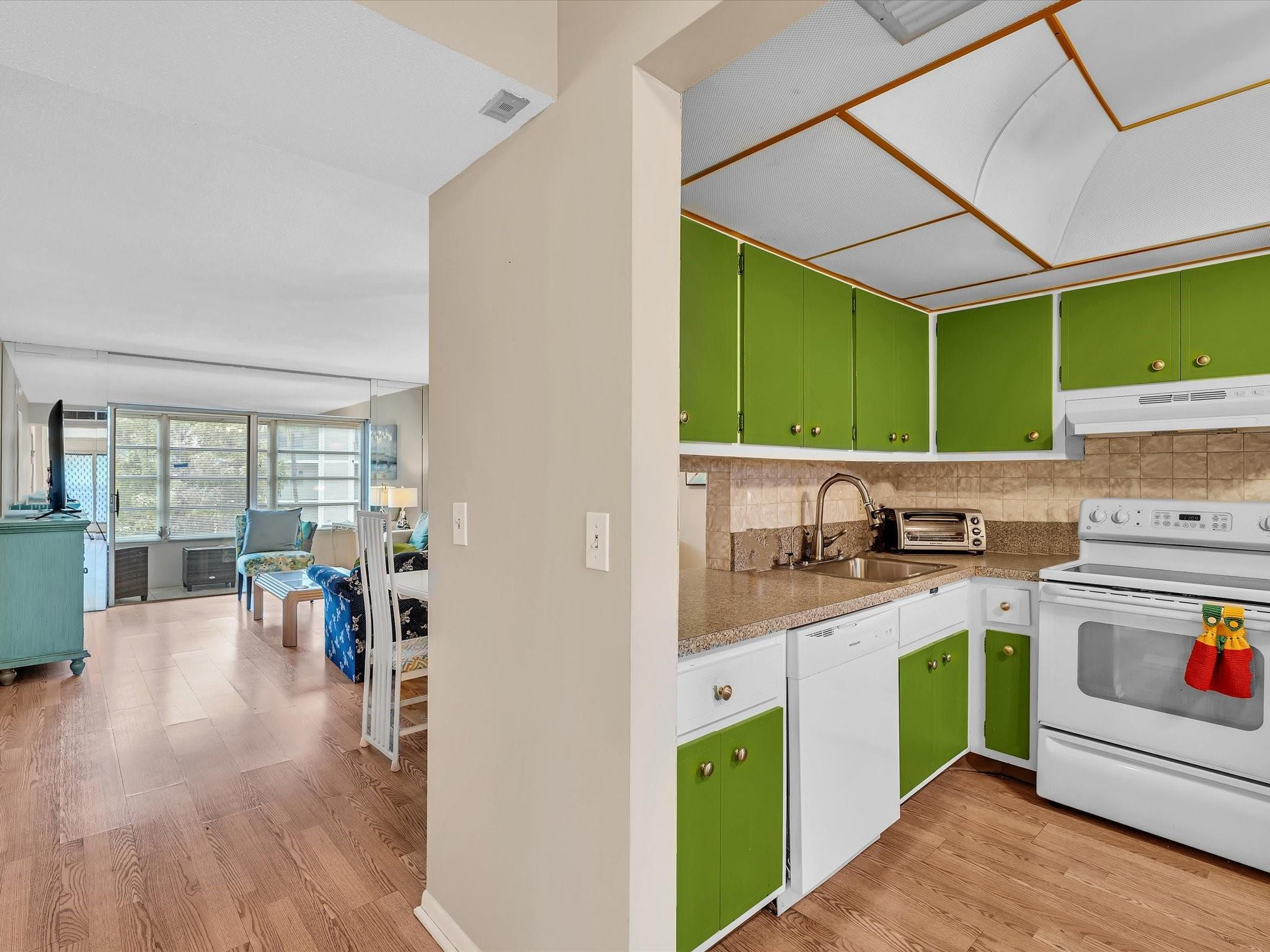 2881 NW 47th Terrace 209