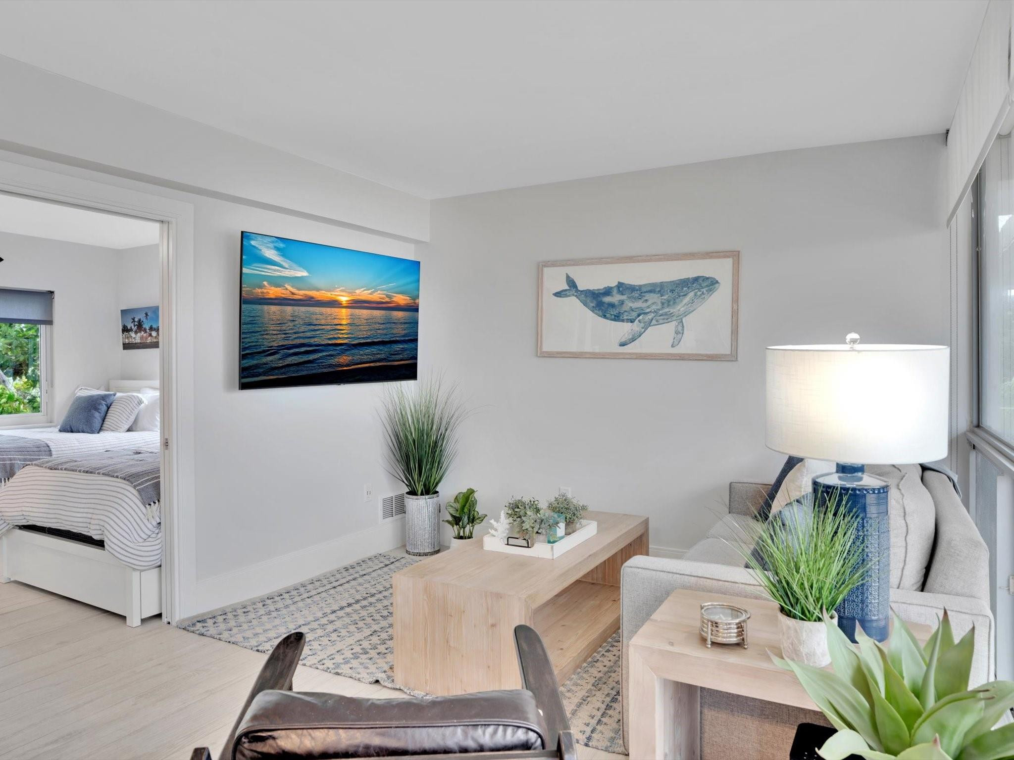 1124 Seminole Drive 4D