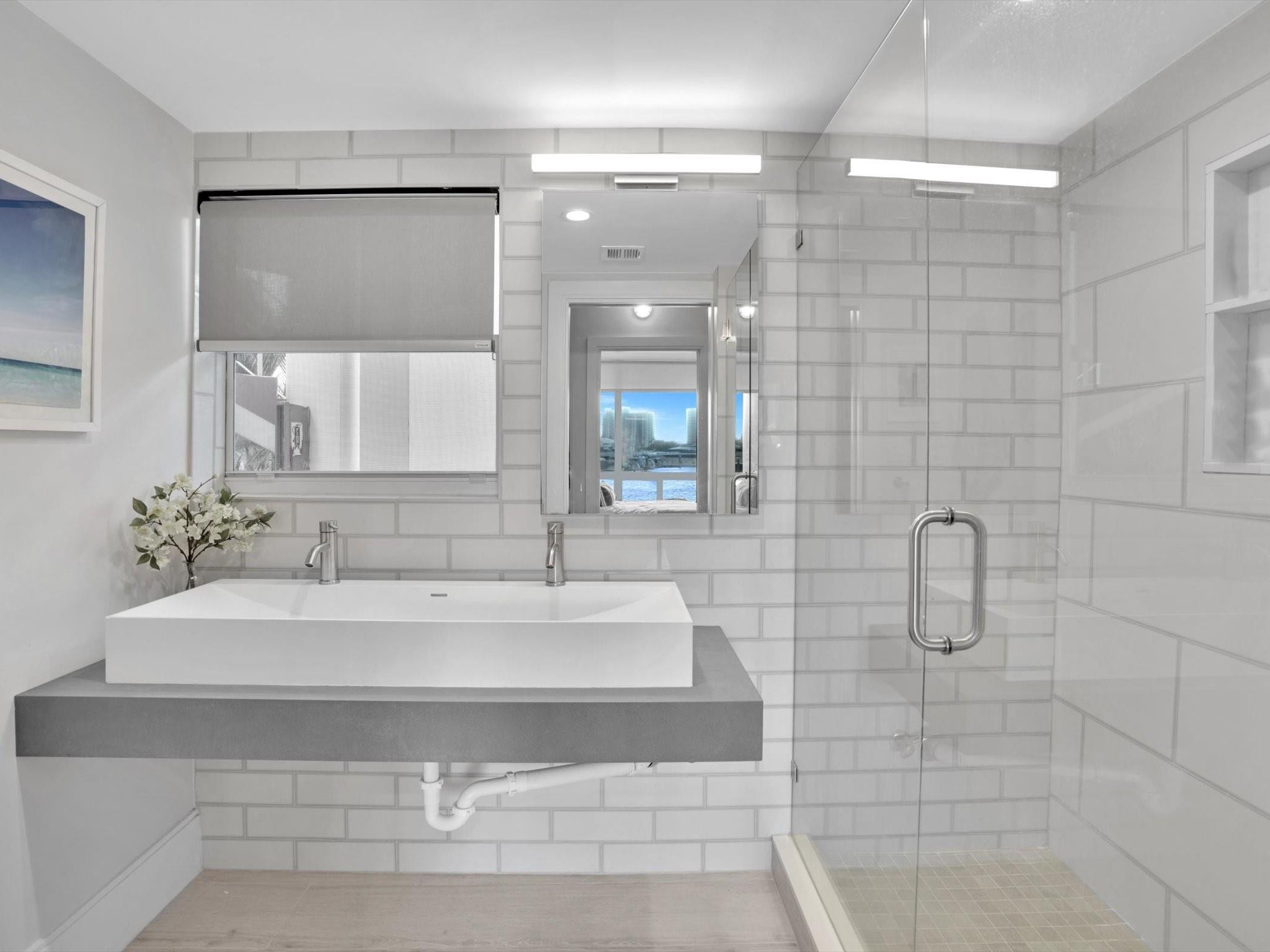 1124 Seminole Drive 4D