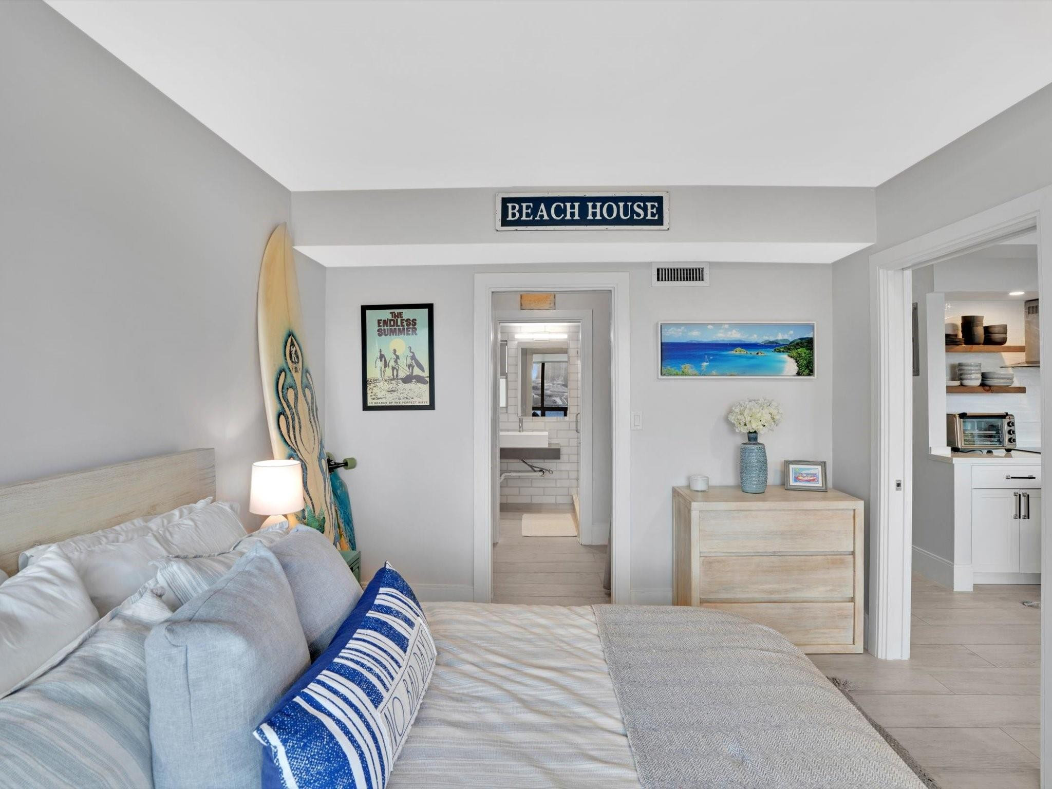 1124 Seminole Drive 4D