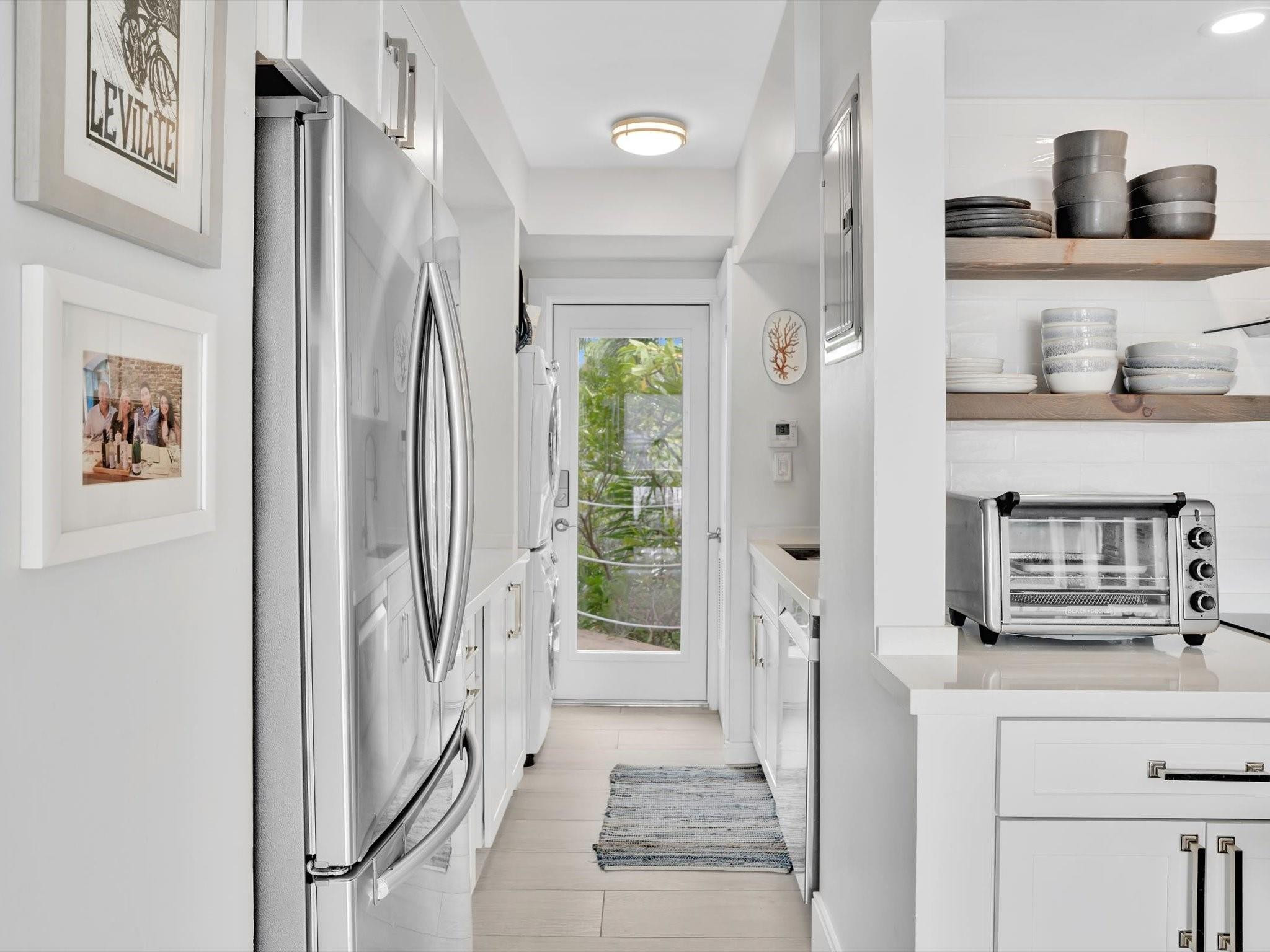 1124 Seminole Drive 4D