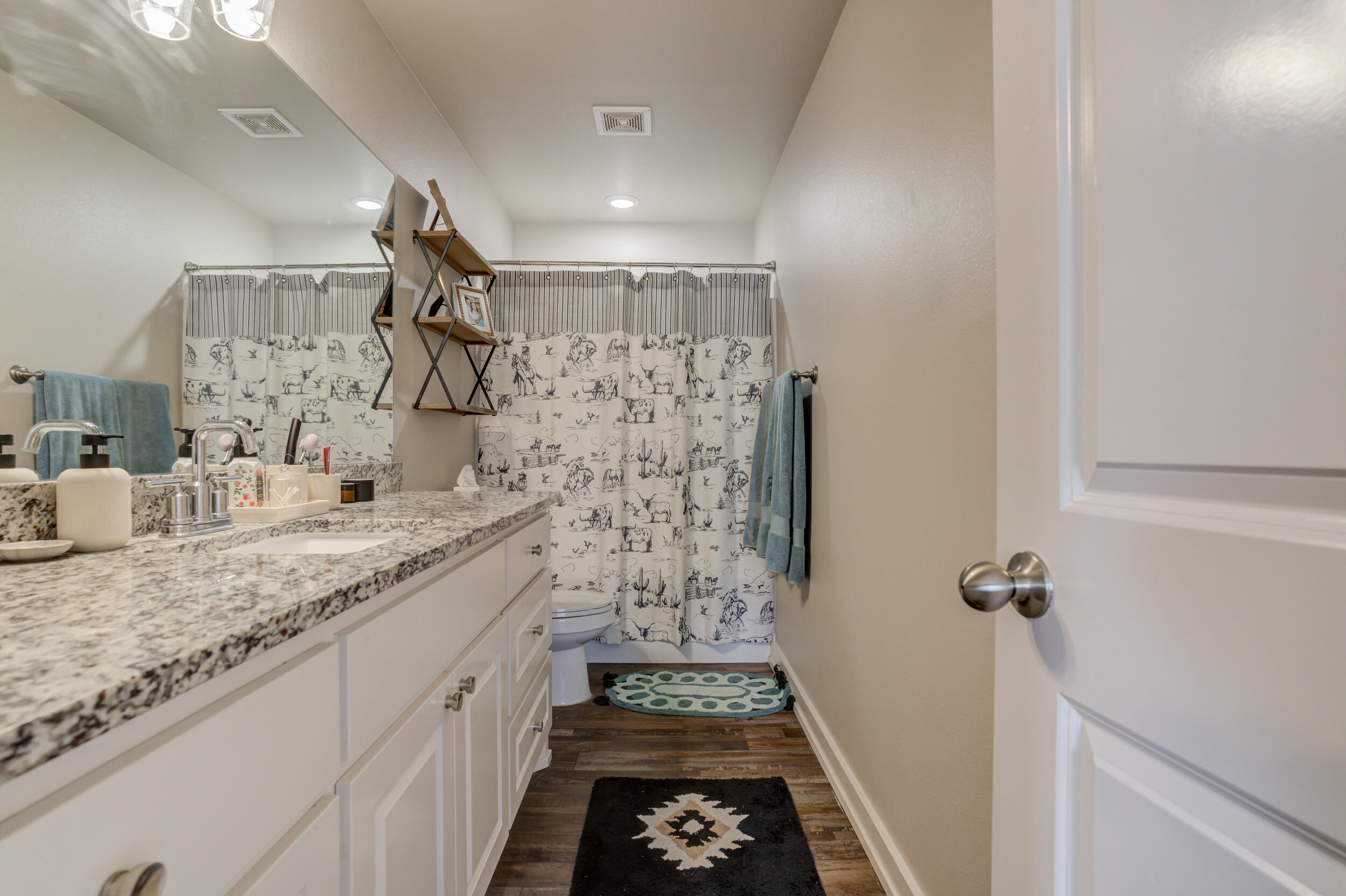 1404 17th Street, # A-B