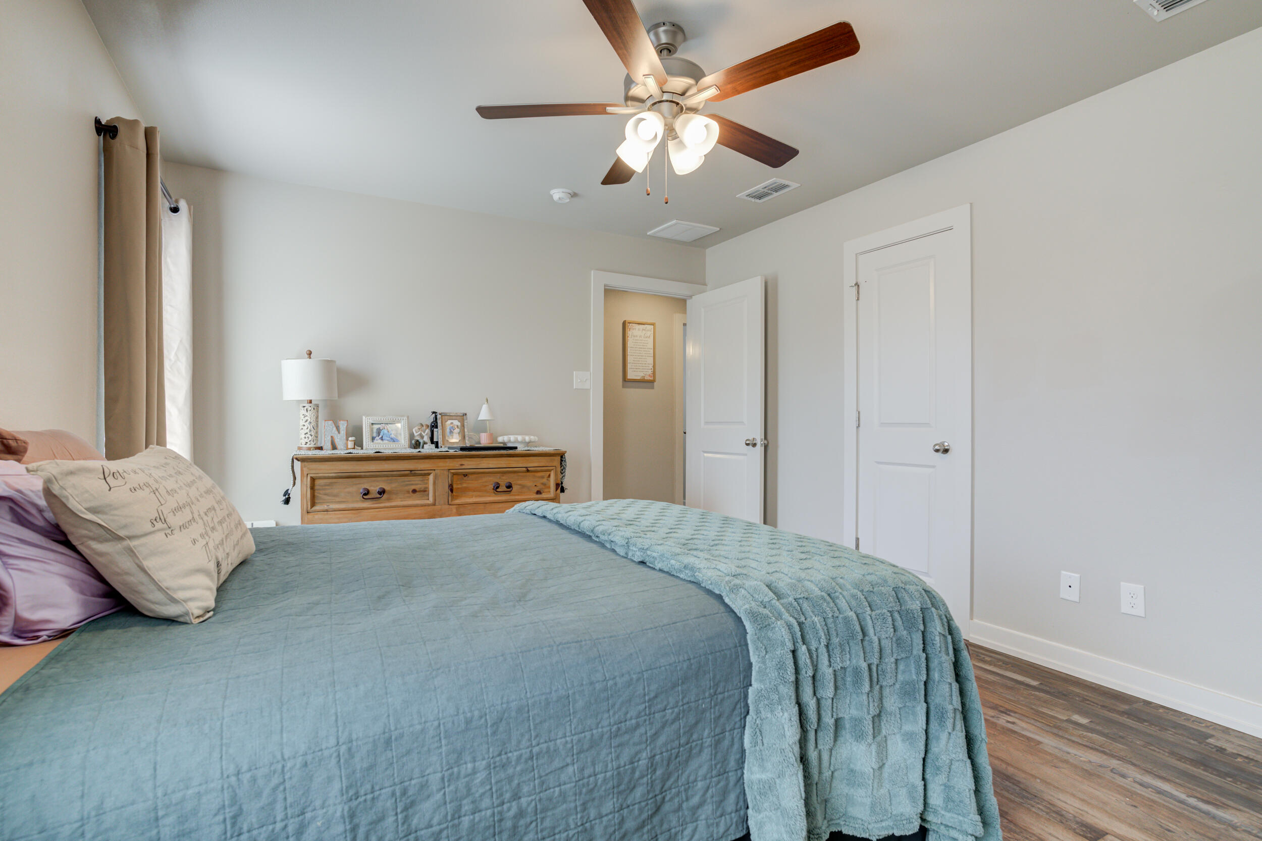 1404 17th Street, # A-B