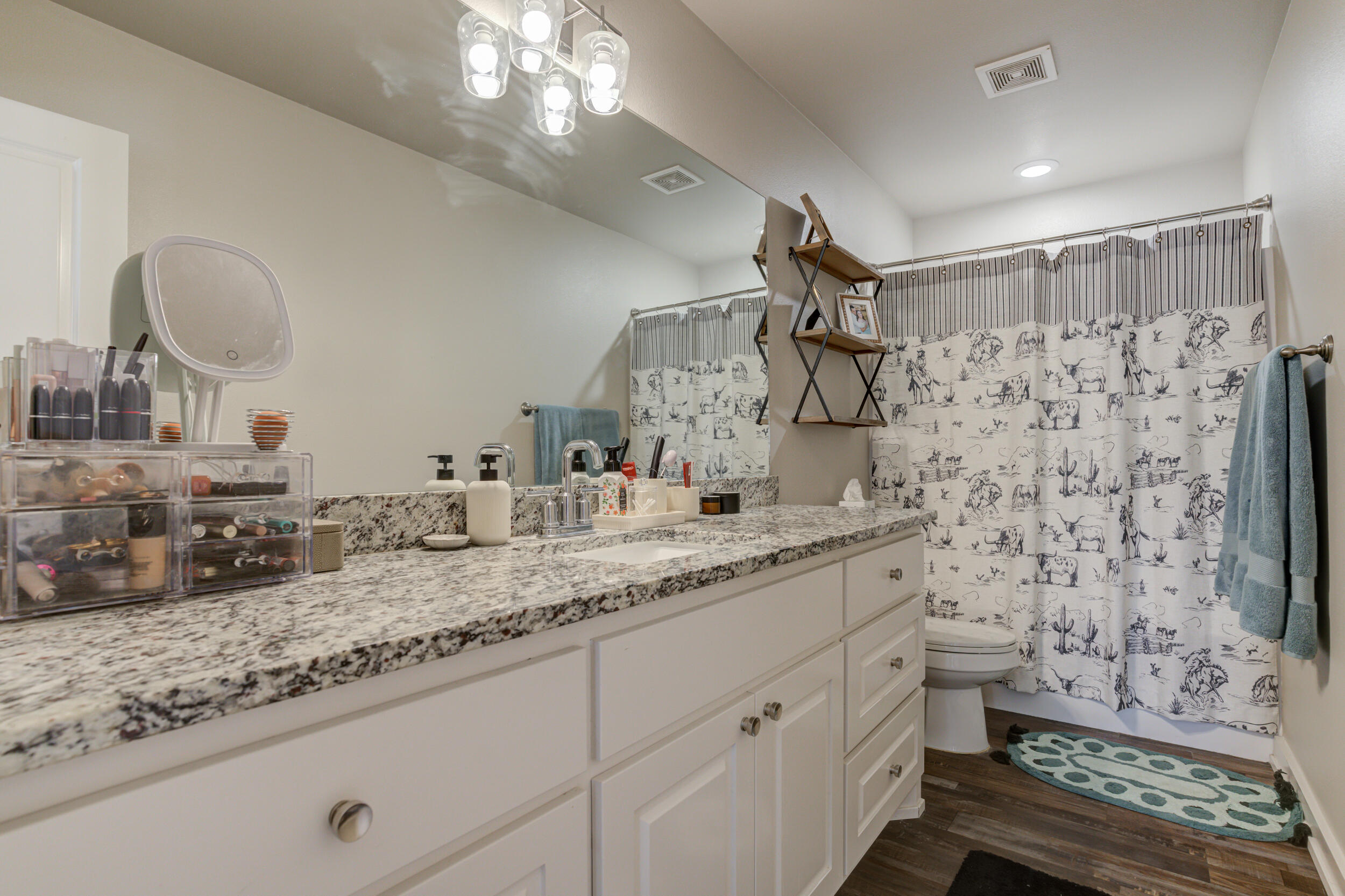 1404 17th Street, # A-B