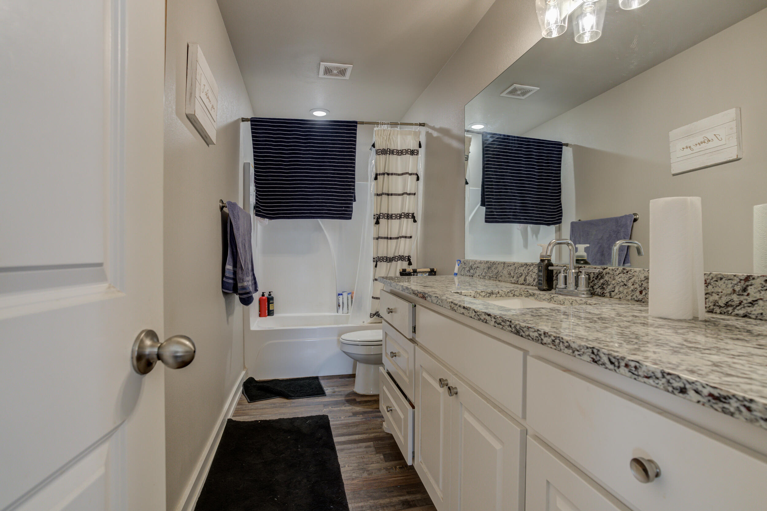 1404 17th Street, # A-B