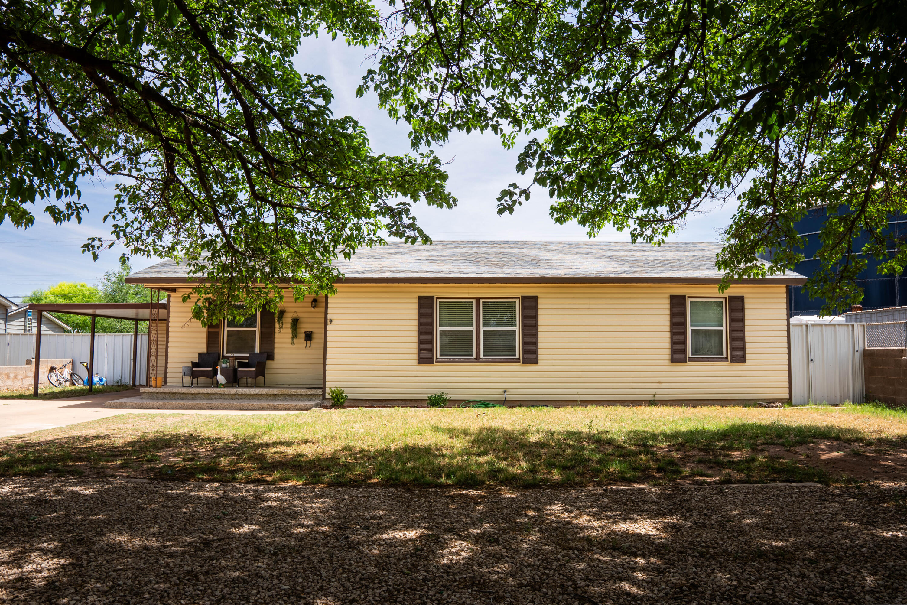 203 SW 14th Street
