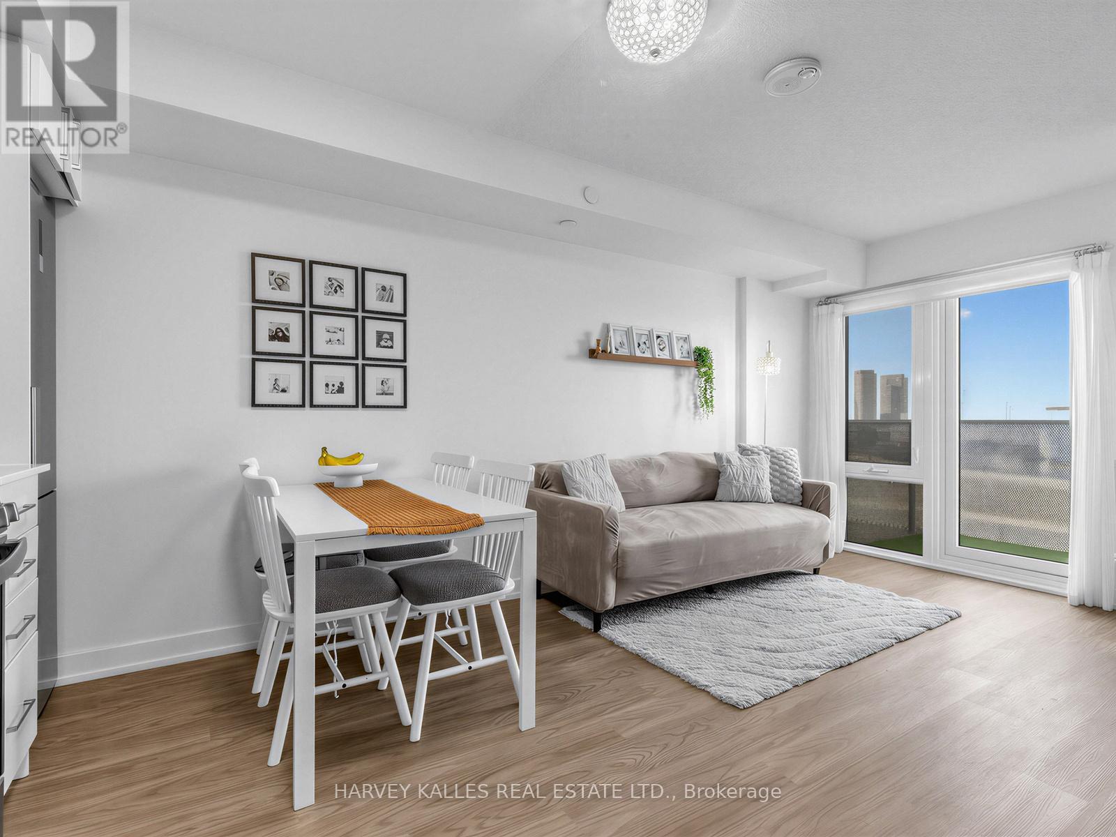 614 - 38 MONTE KWINTER COURT