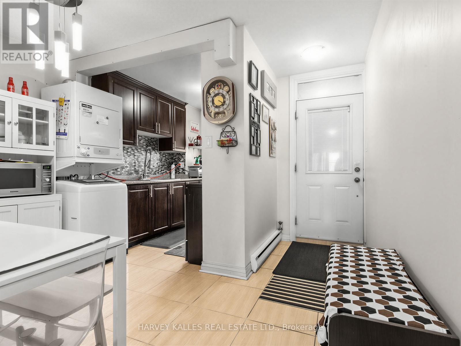 310 - 55 SUNNY GLENWAY