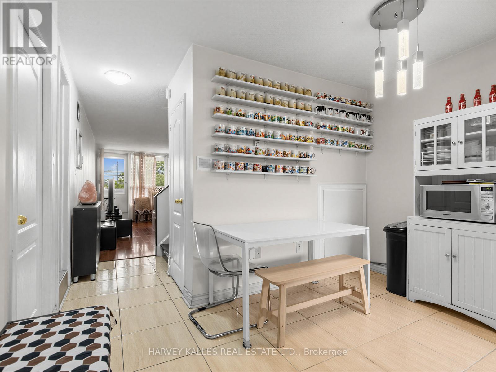310 - 55 SUNNY GLENWAY