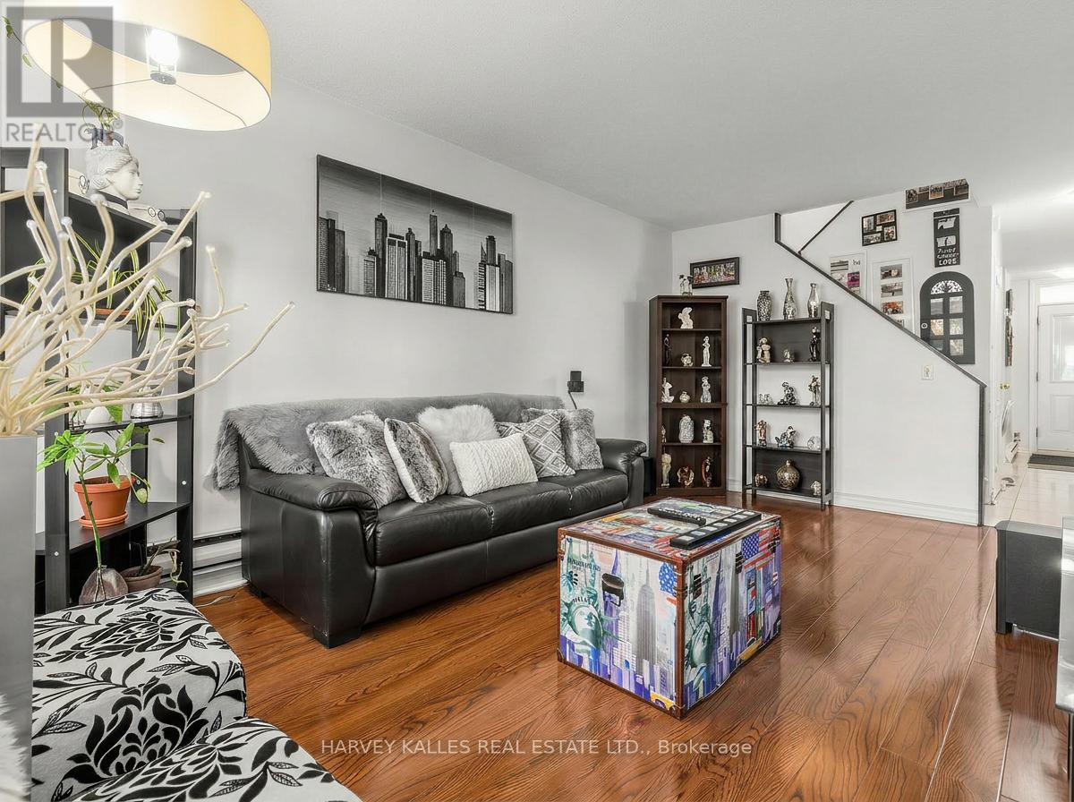 310 - 55 SUNNY GLENWAY