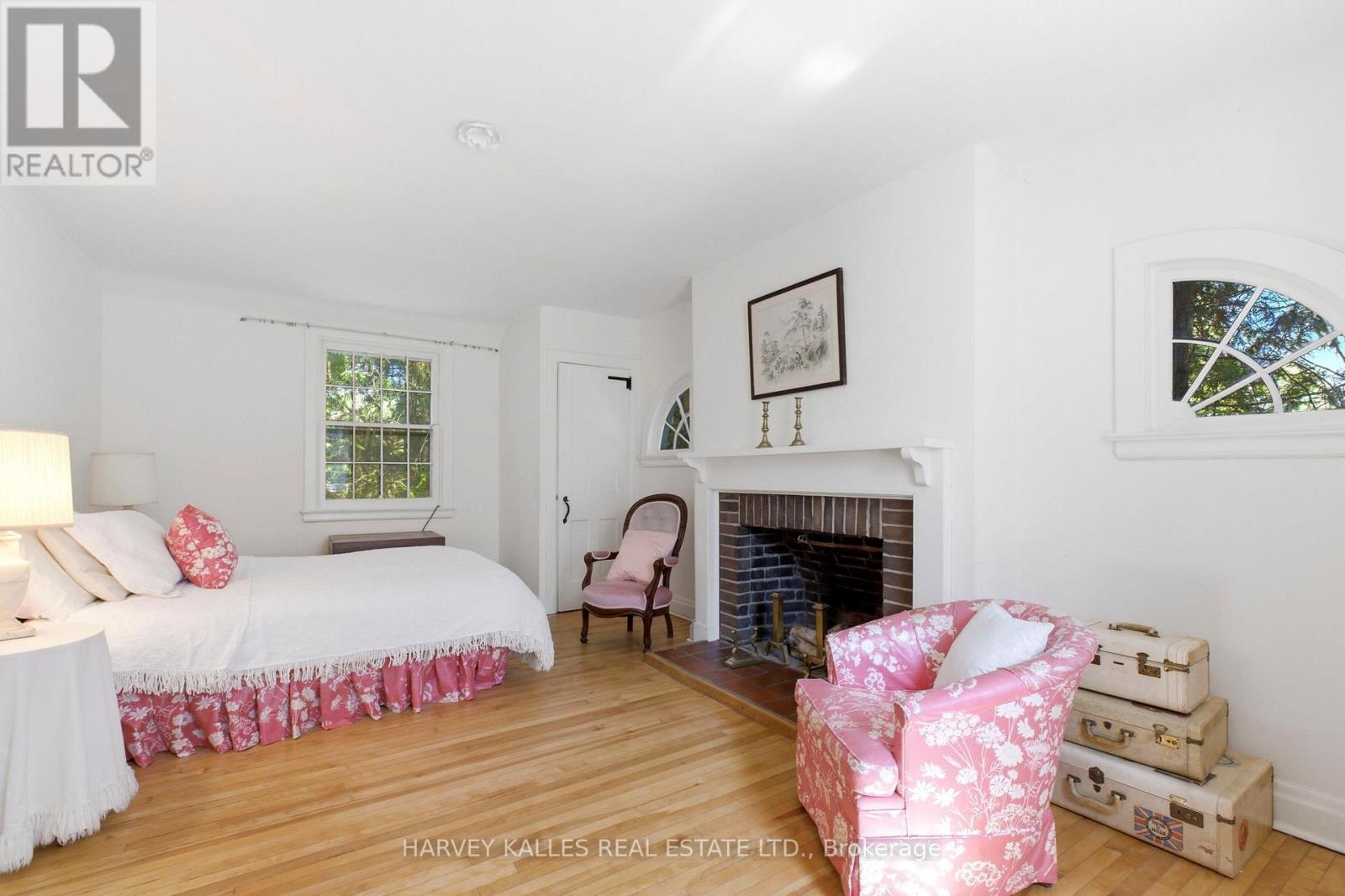 38 DONWOODS DRIVE