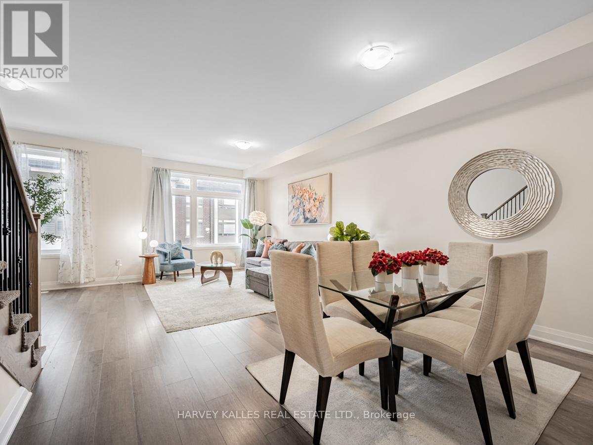 22 - 250 FINCH AVENUE