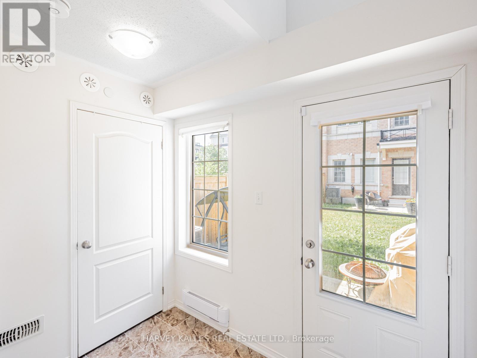 38 GLENSTAL PATH