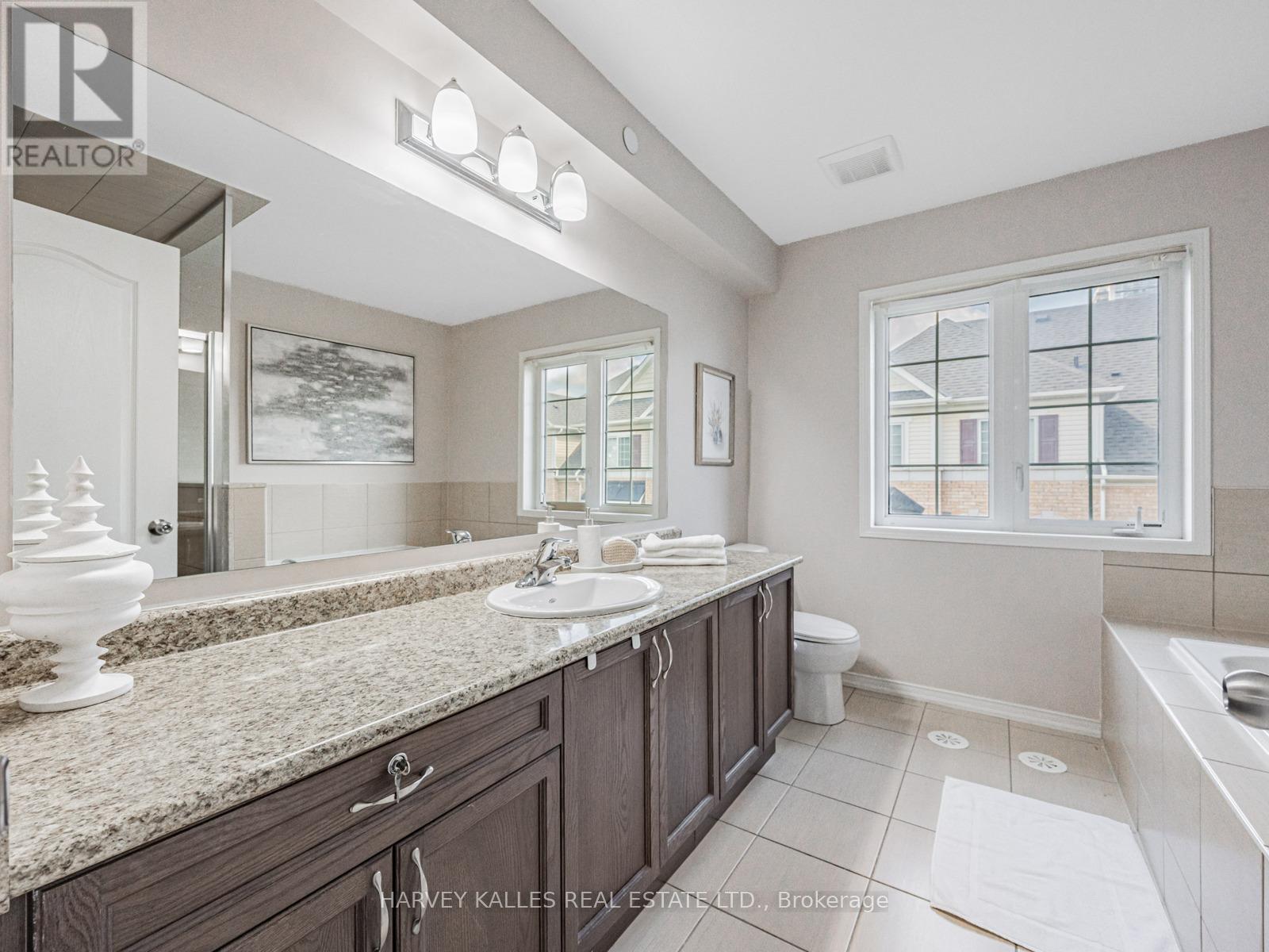 38 GLENSTAL PATH