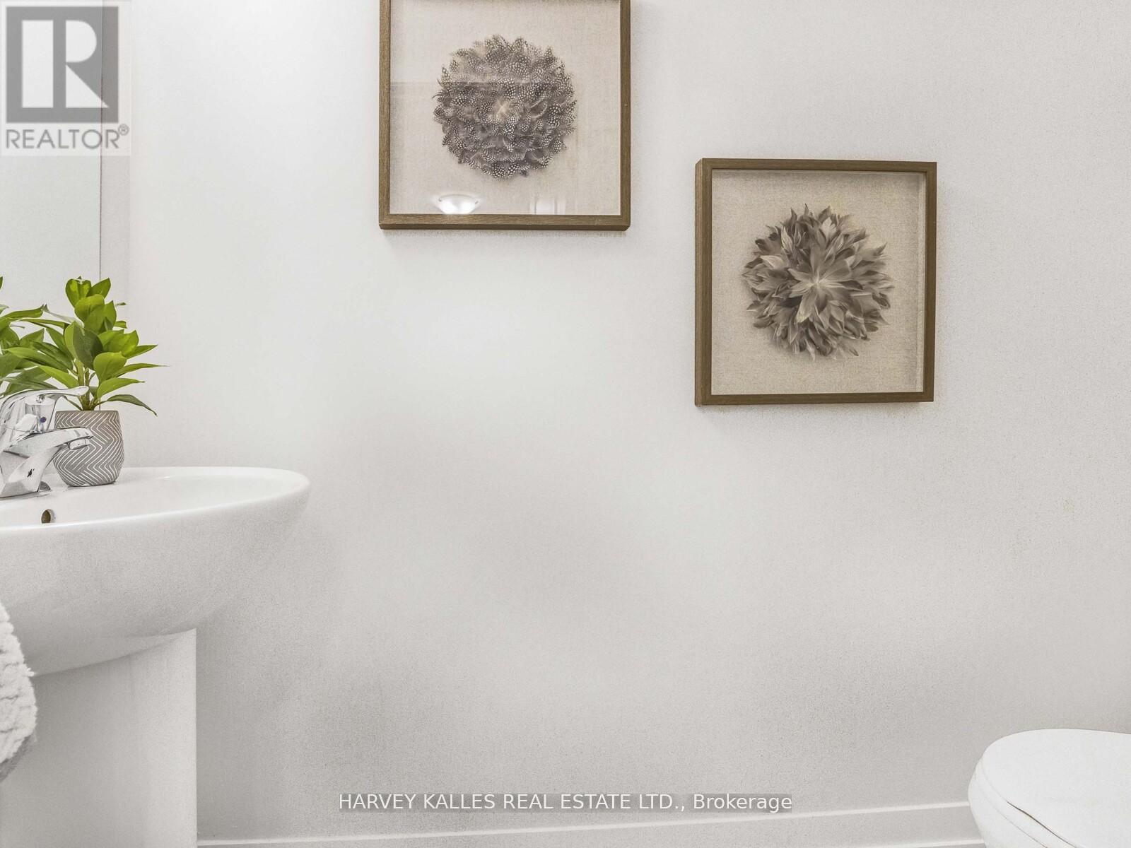 404 - 1460 WHITES ROAD